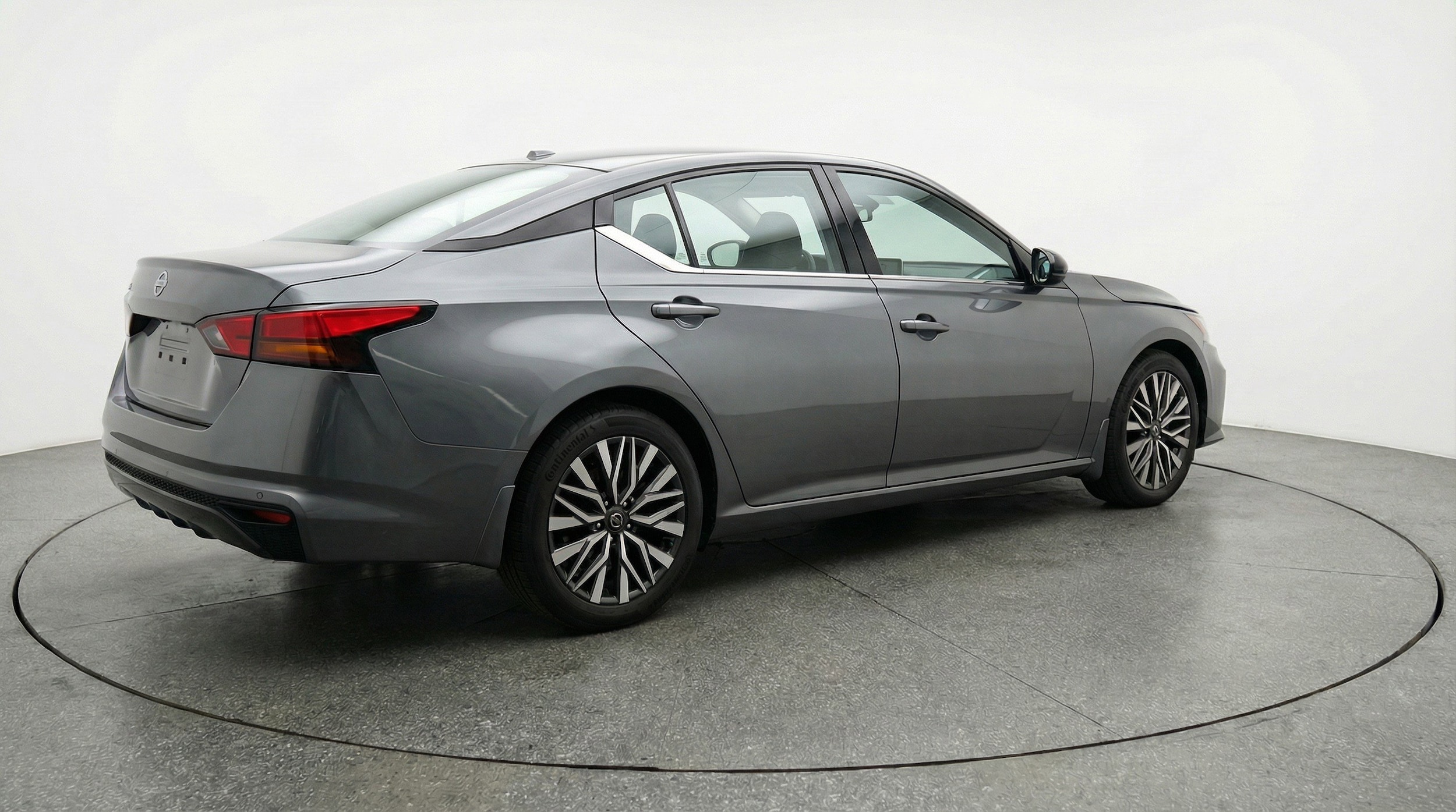 Thumbnail: 2025 Nissan Altima - 9