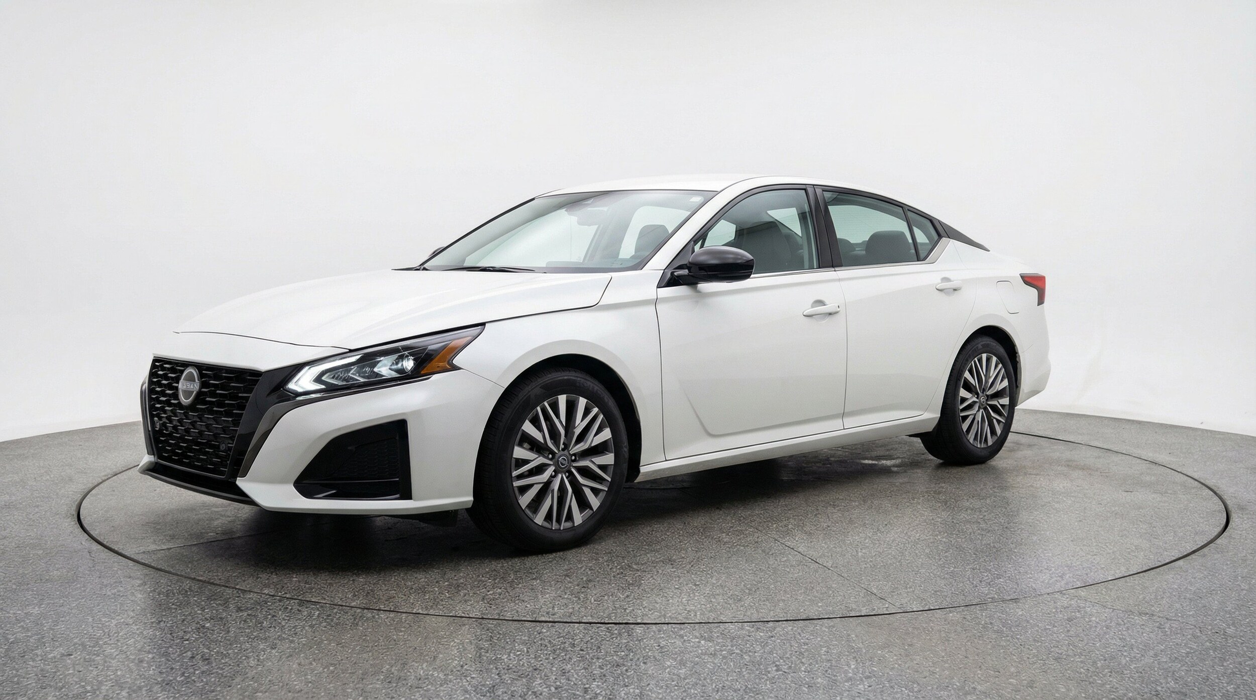 Thumbnail: 2026 Nissan Altima - 3