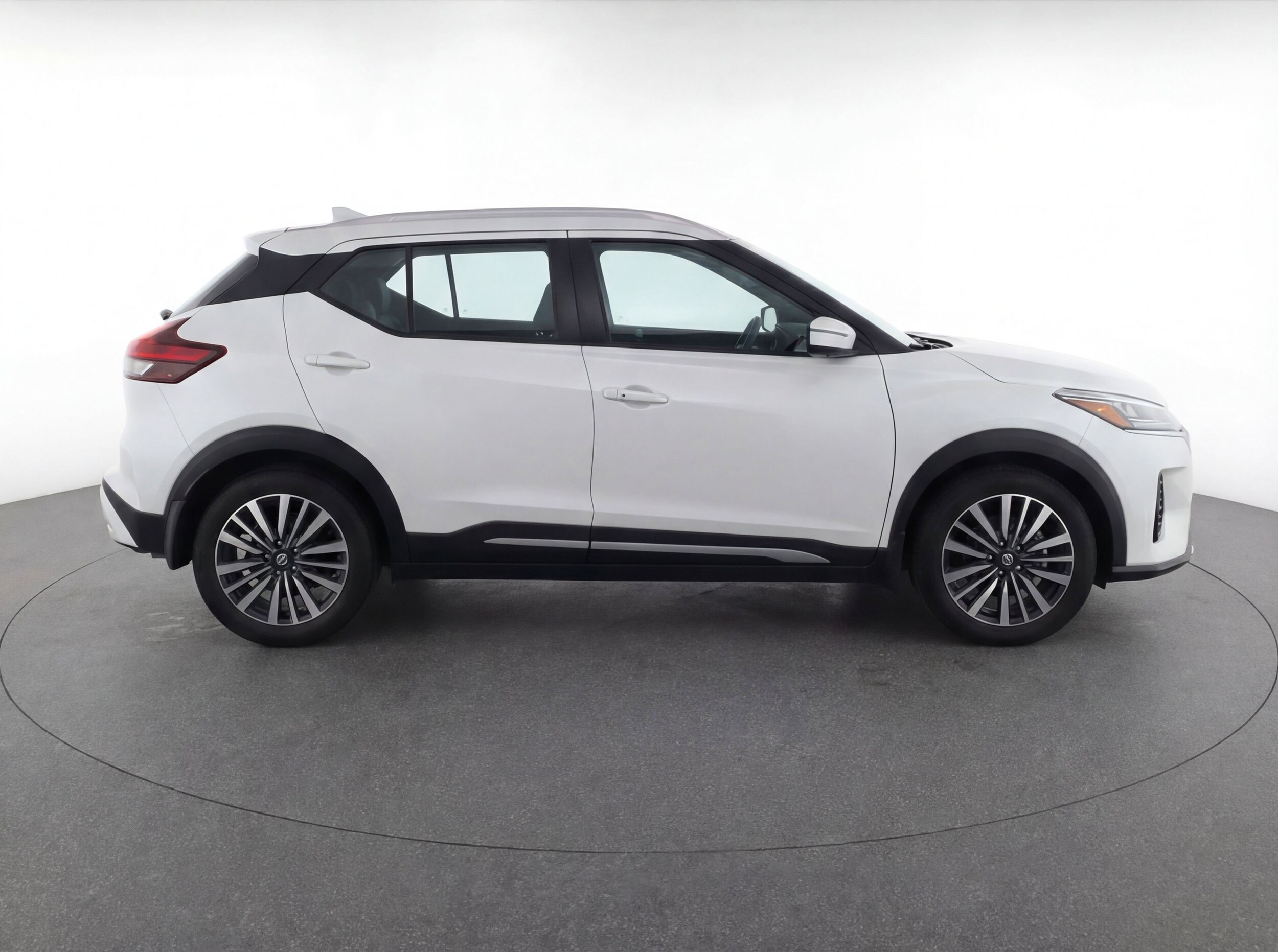 Thumbnail: 2024 Nissan Kicks - 11
