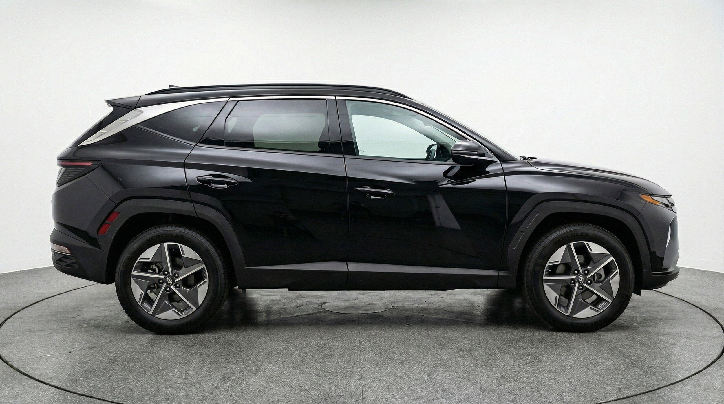 Thumbnail: 2025 Hyundai Tucson - 11