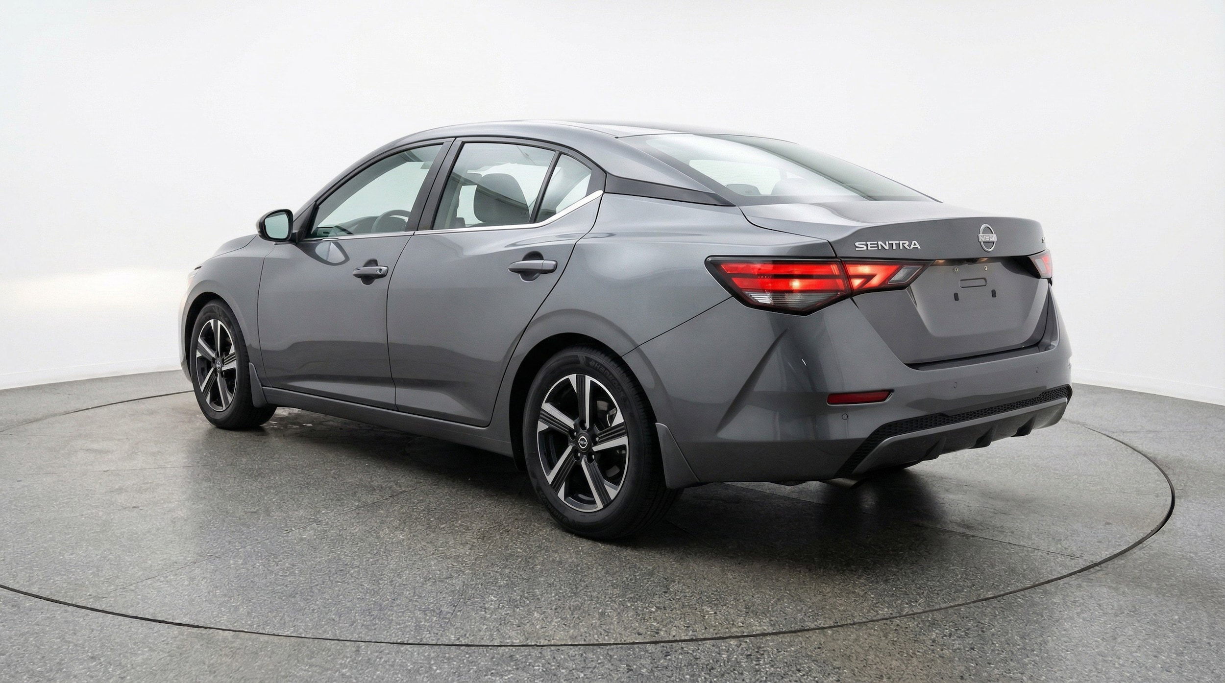 Thumbnail: 2025 Nissan Sentra - 6