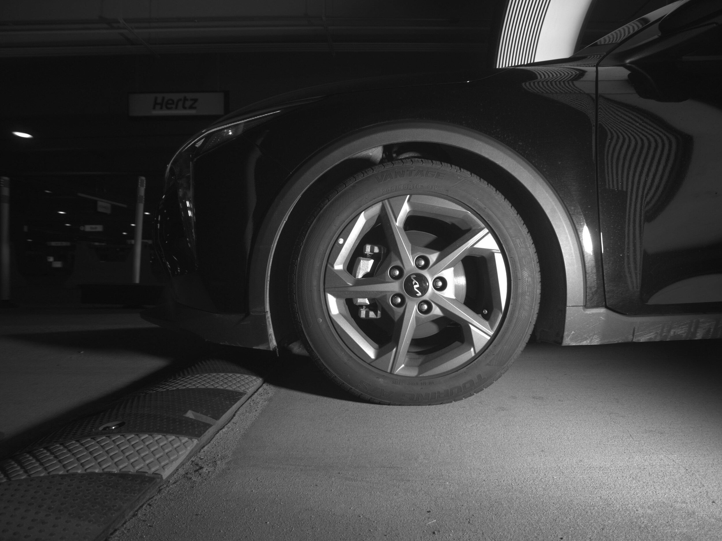 Thumbnail: 2025 Kia K4 - 9