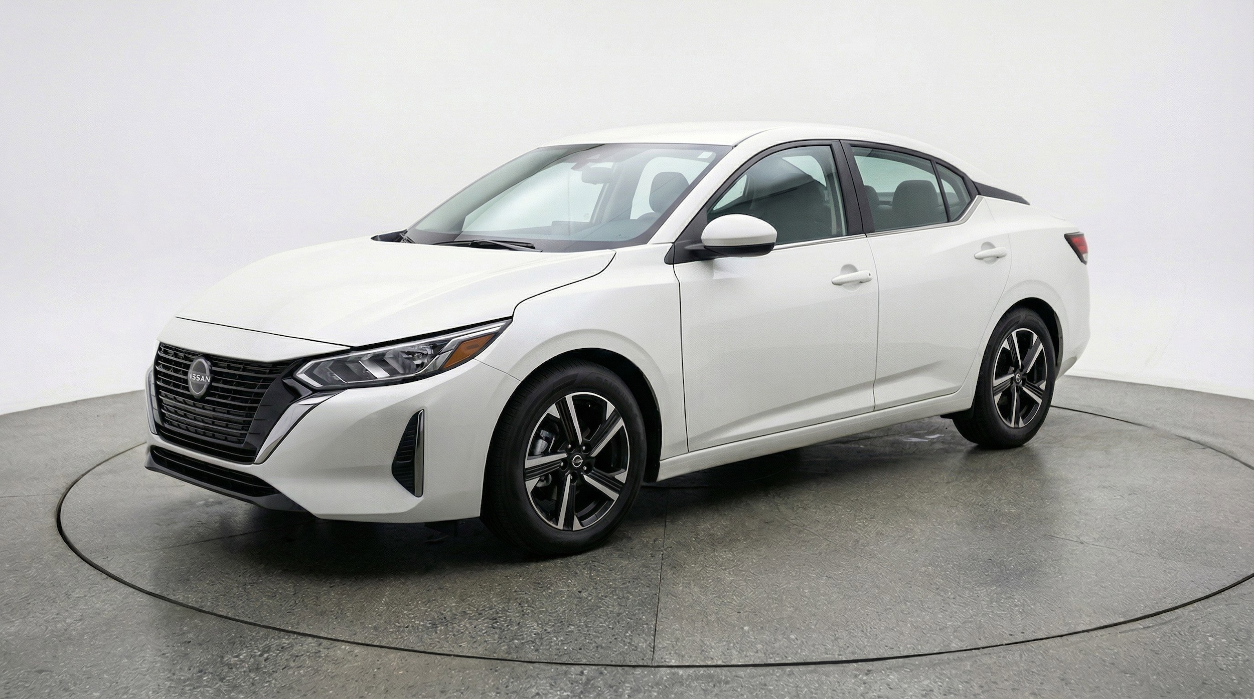 Thumbnail: 2025 Nissan Sentra - 3