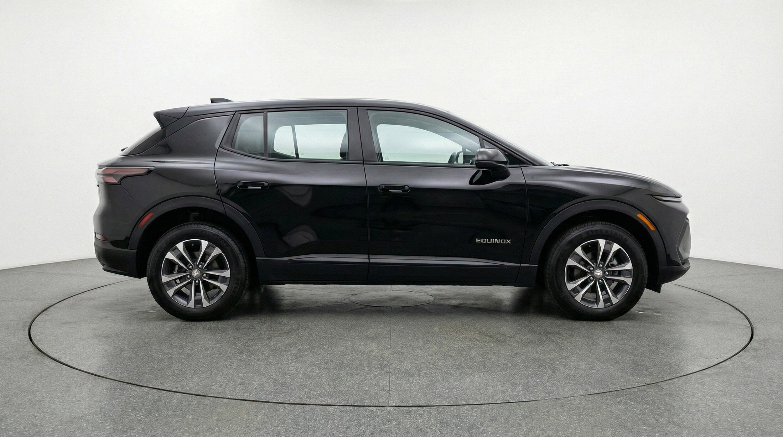 Thumbnail: 2025 Chevrolet Equinox - 11