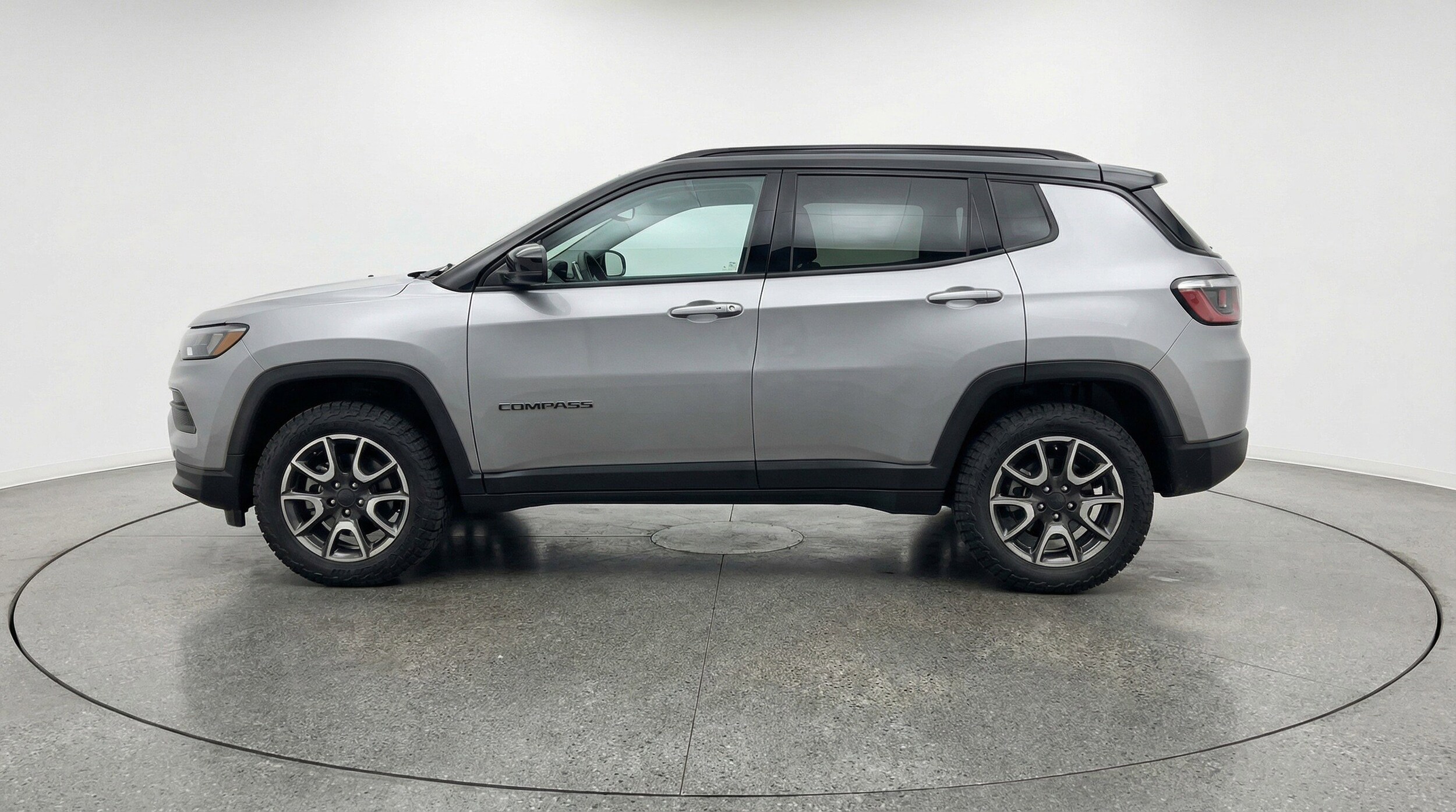 Thumbnail: 2025 Jeep Compass - 5