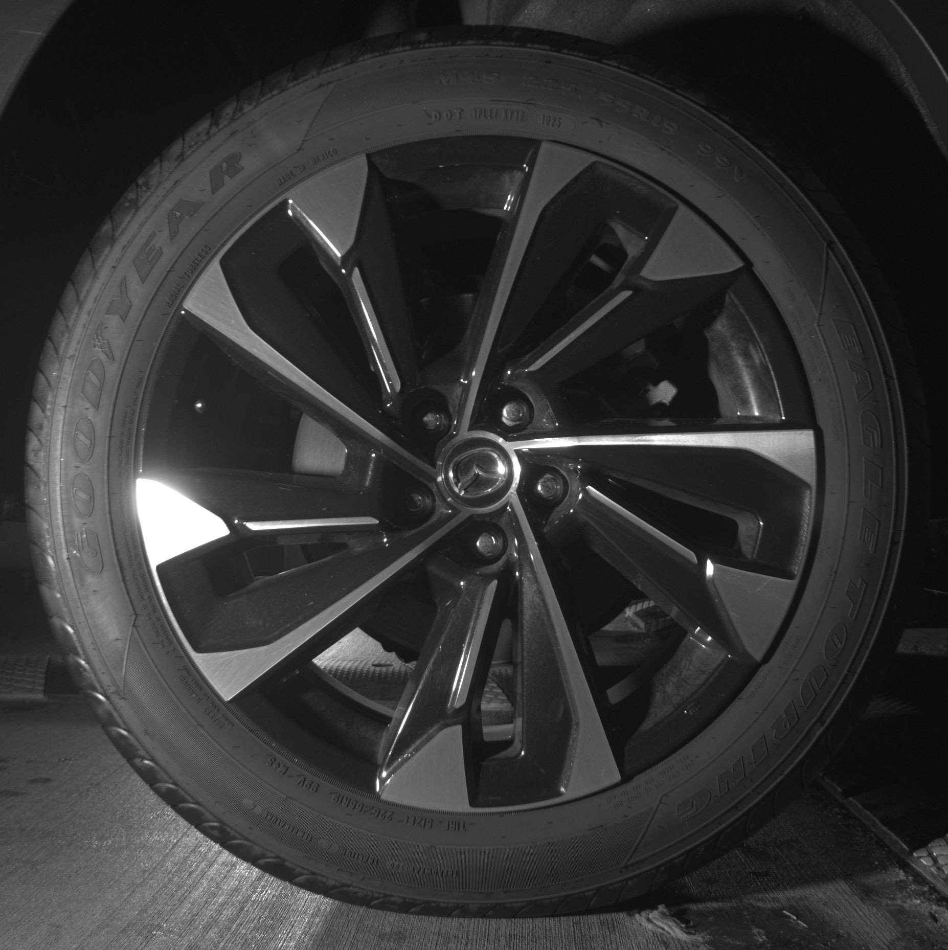 Thumbnail: 2025 Mazda CX-50 - 15