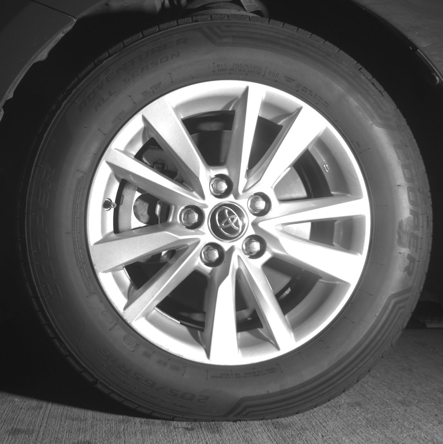 Thumbnail: 2025 Toyota Camry - 9