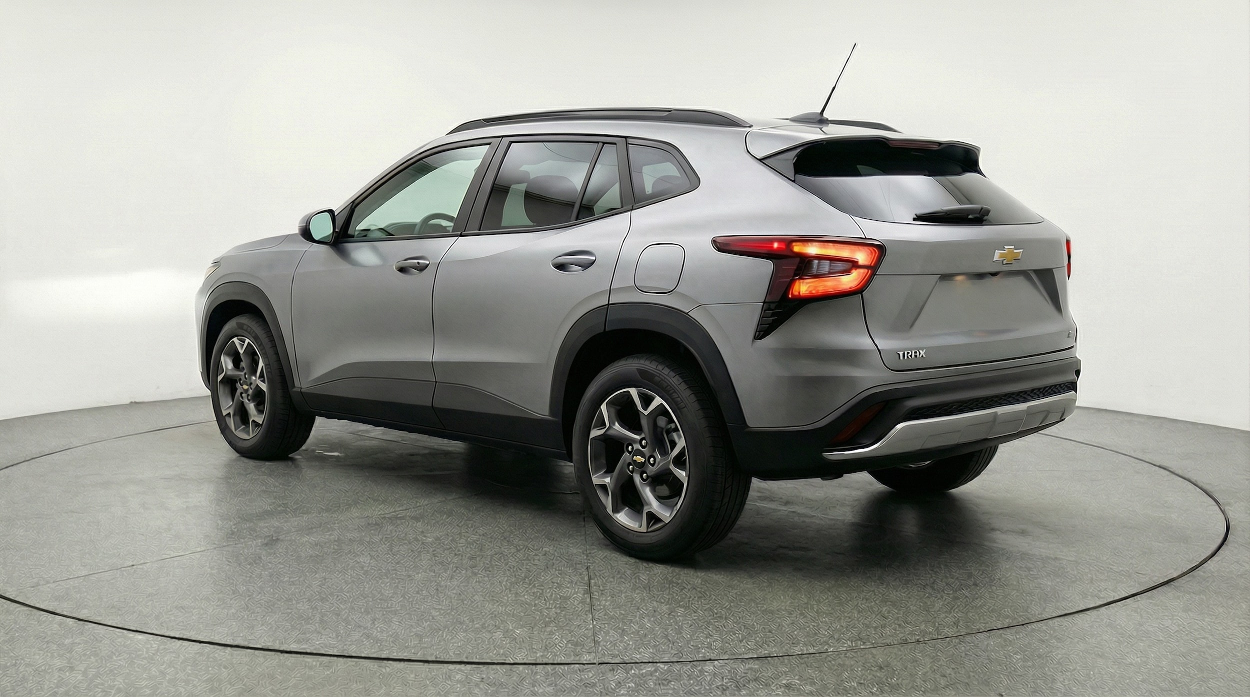 Thumbnail: 2025 Chevrolet Trax - 5