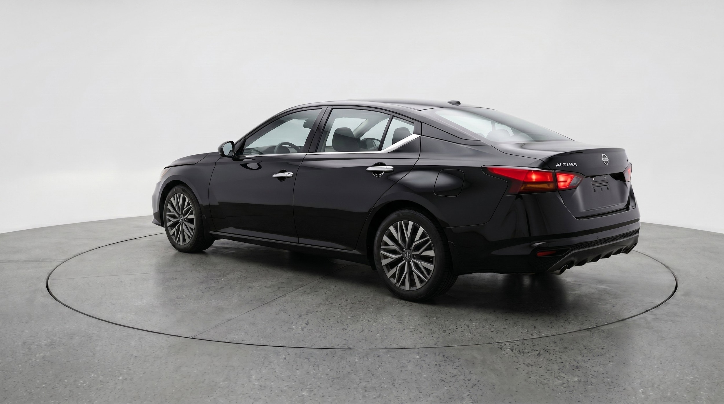 Thumbnail: 2025 Nissan Altima - 6
