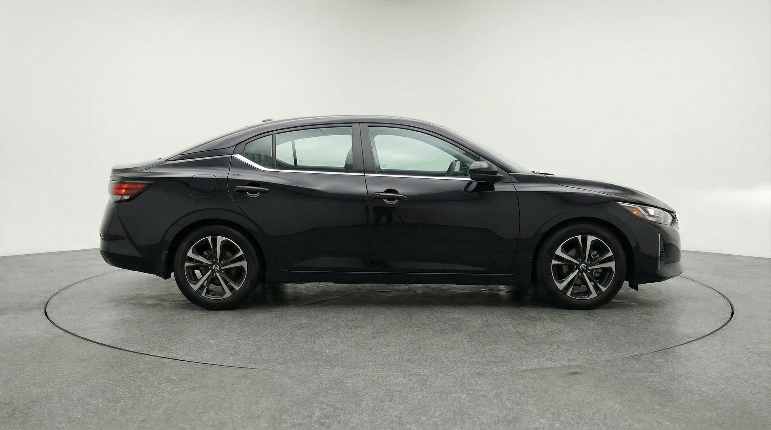 Thumbnail: 2025 Nissan Sentra - 8