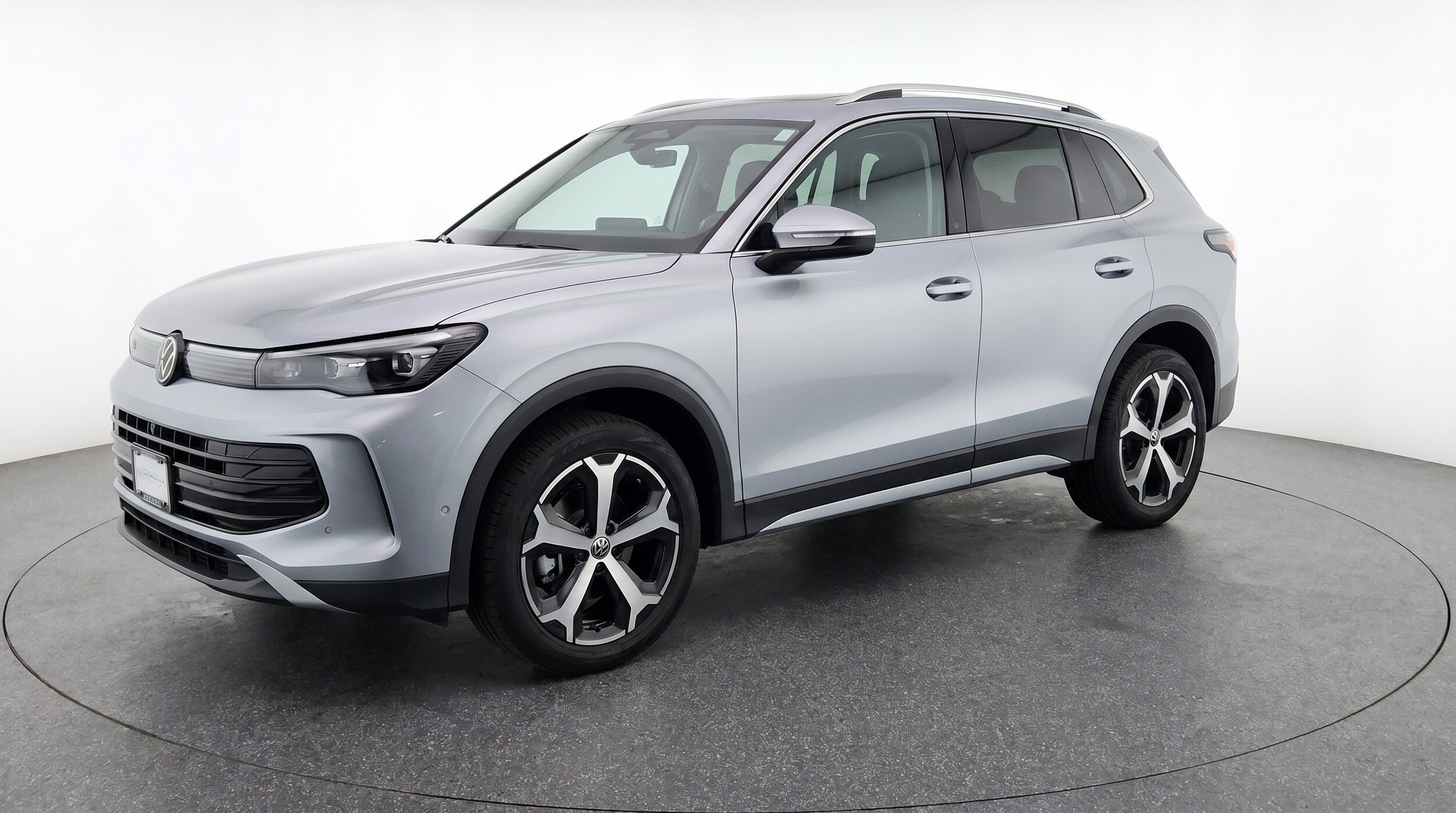 Thumbnail: 2026 Volkswagen Tiguan - 3