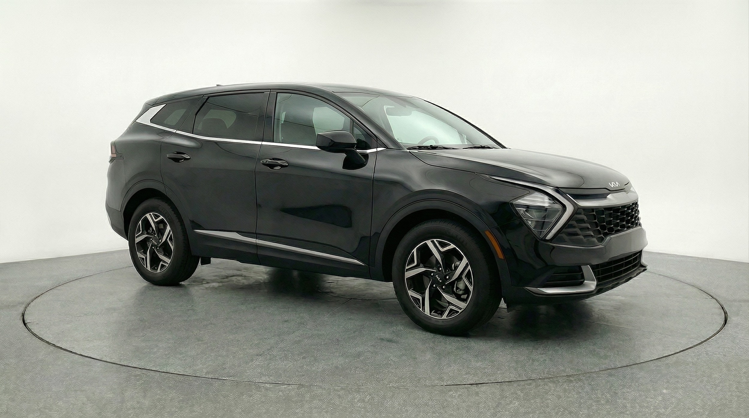 Thumbnail: 2025 Kia Sportage - 1