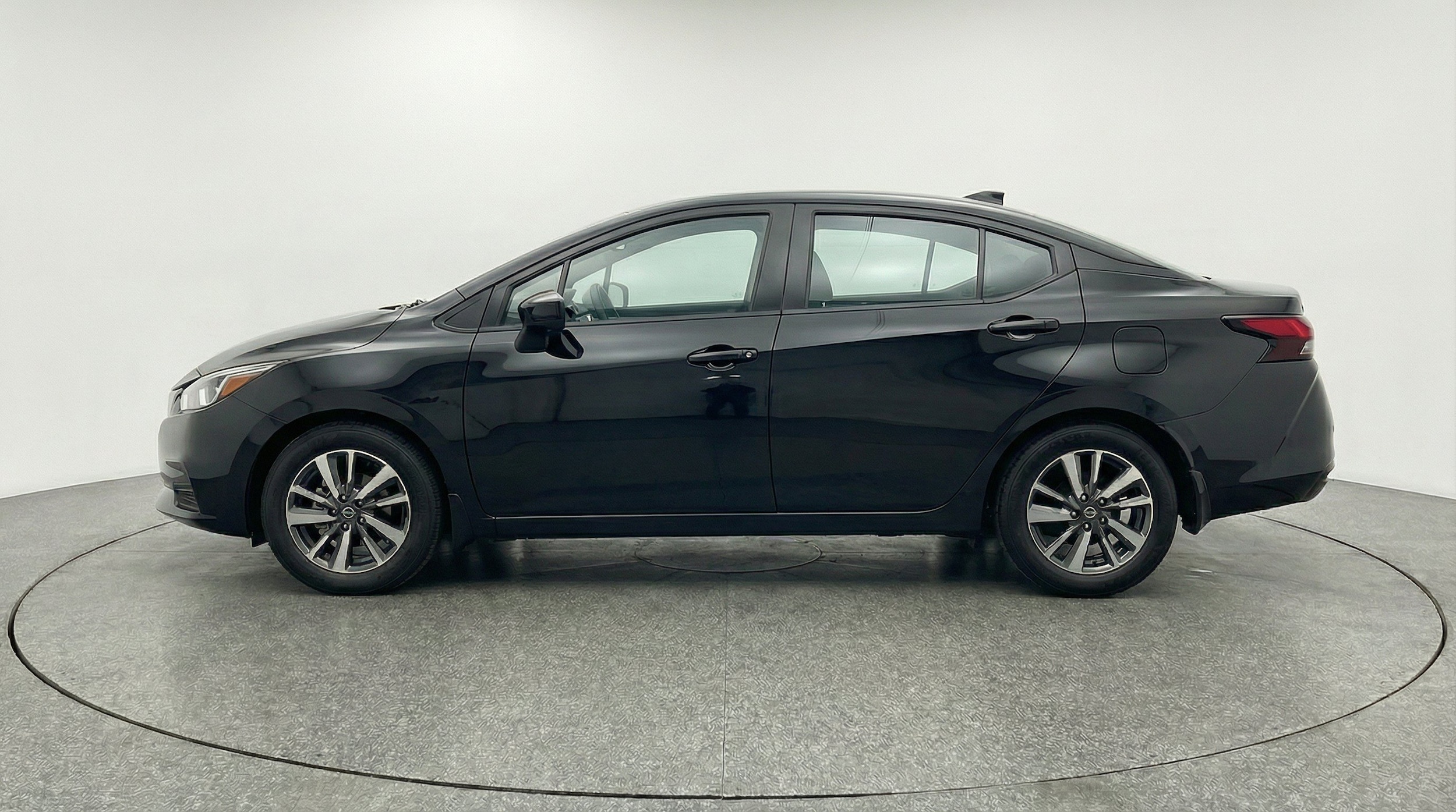 Thumbnail: 2025 Nissan Versa - 5