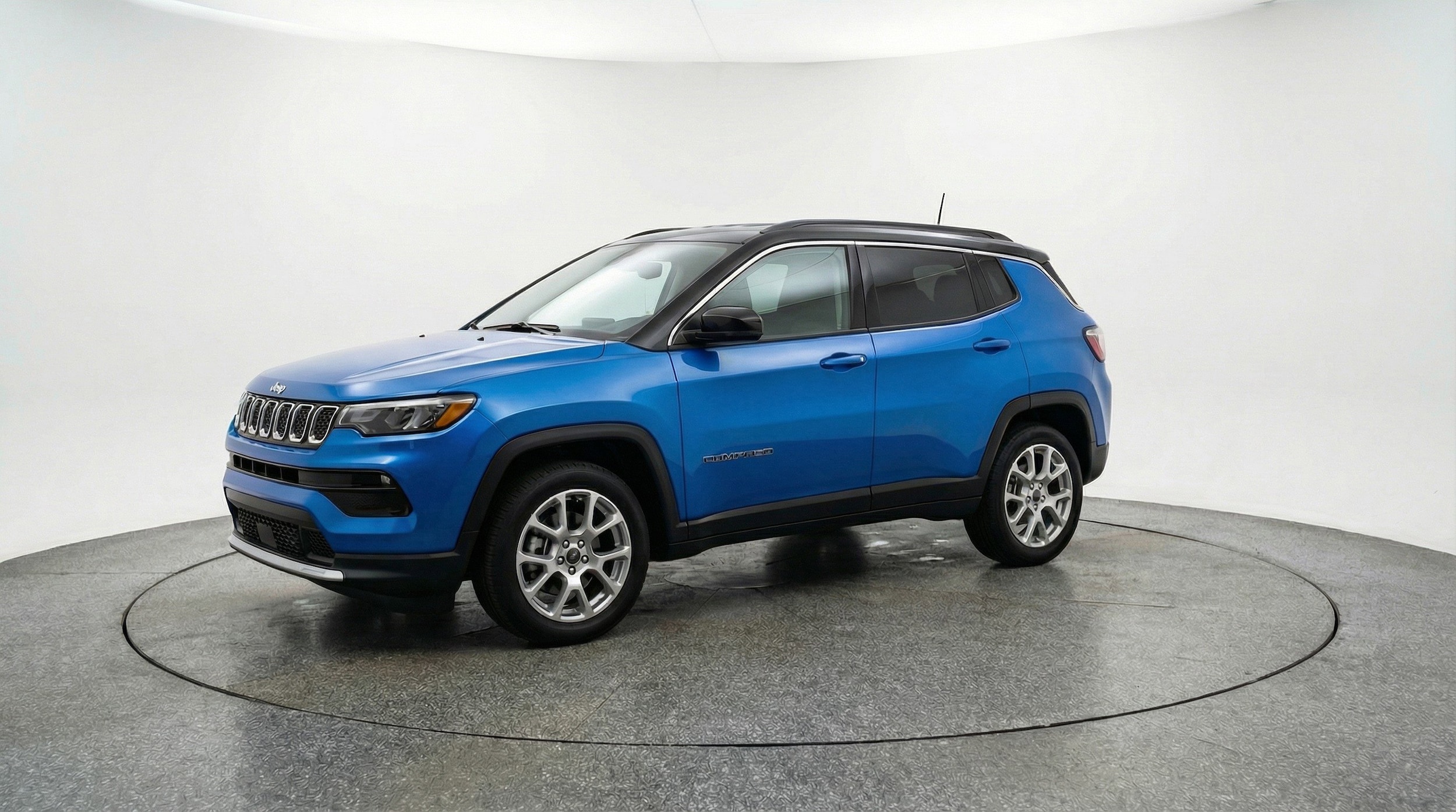 Thumbnail: 2025 Jeep Compass - 3