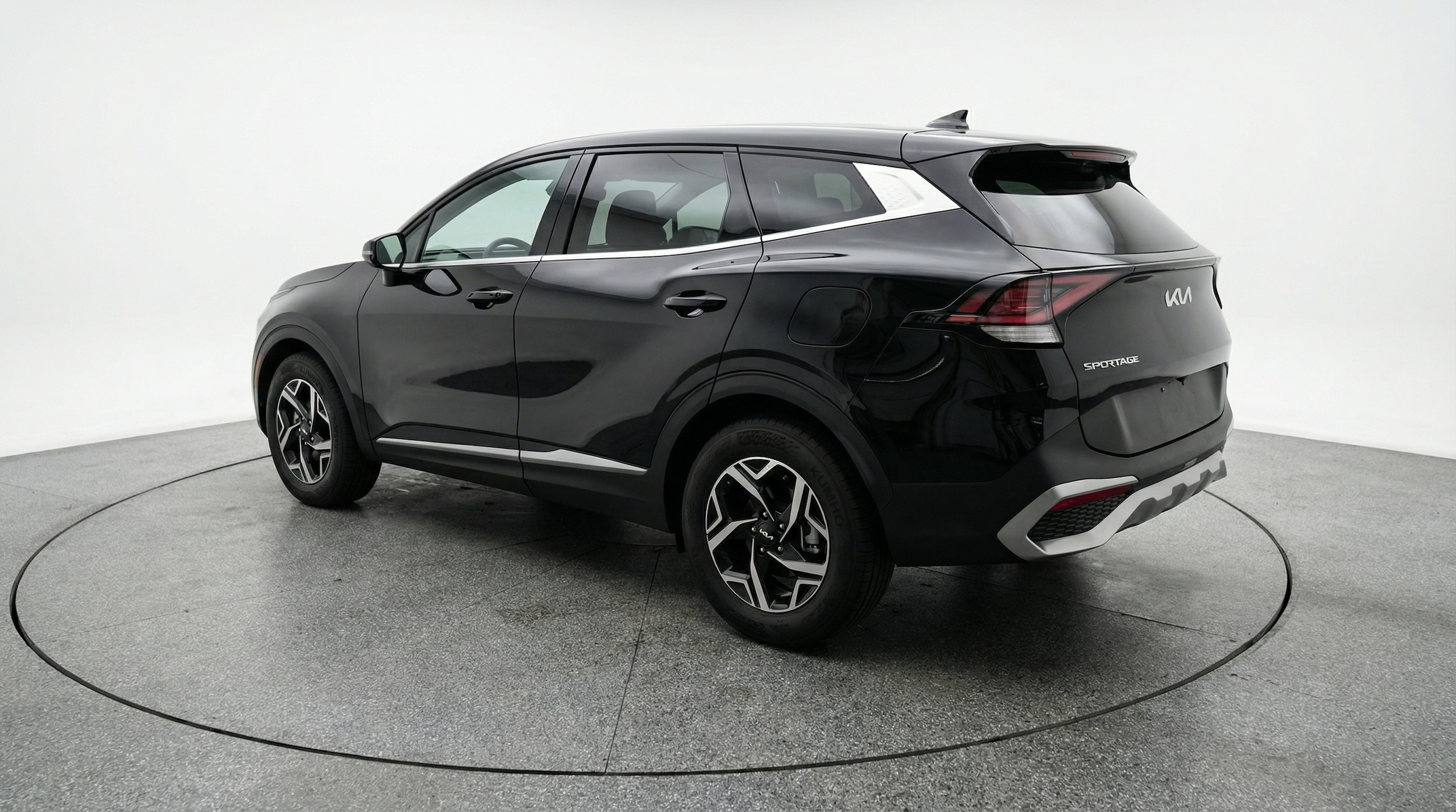 Thumbnail: 2025 Kia Sportage - 5