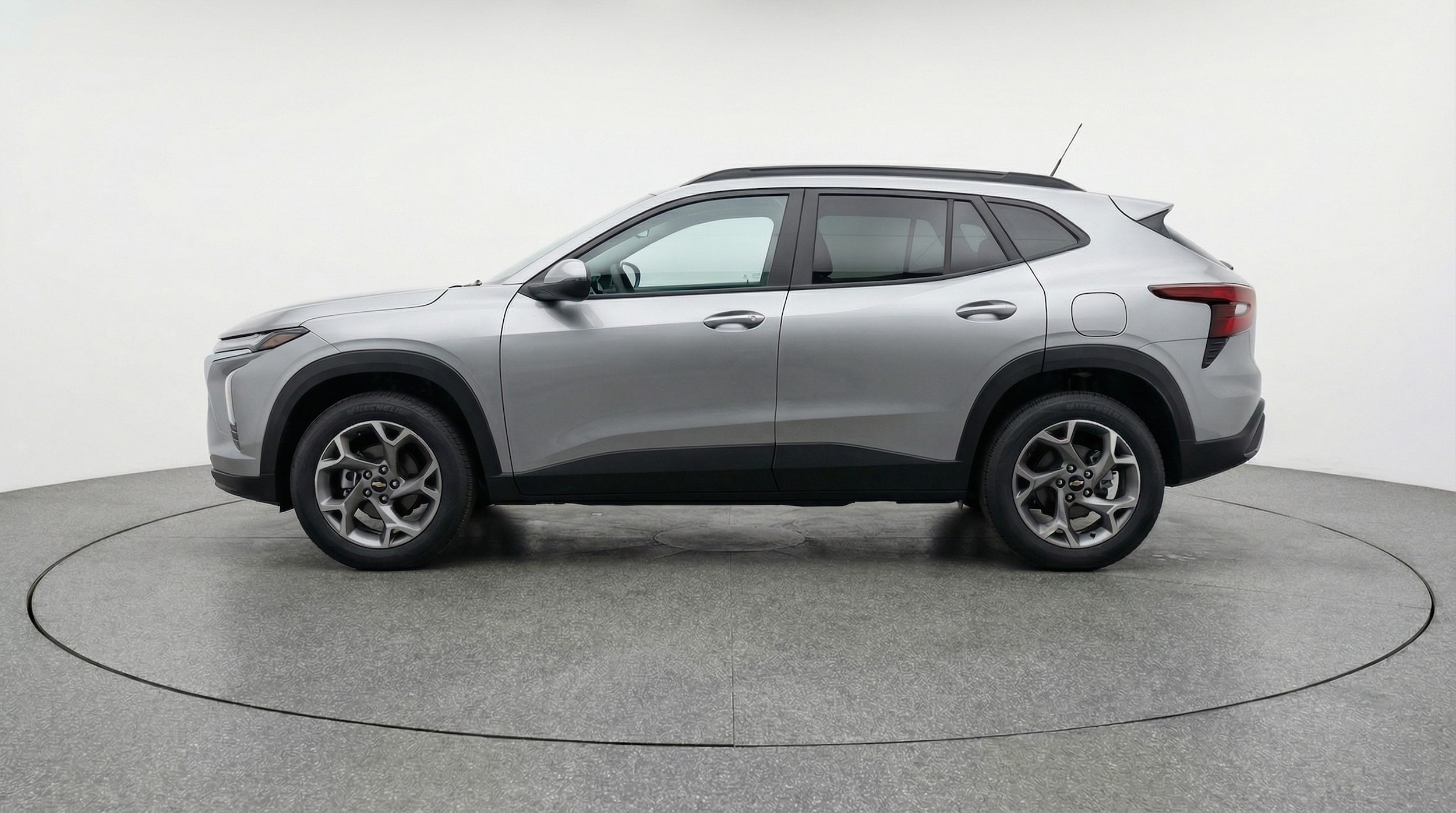 Thumbnail: 2025 Chevrolet Trax - 4