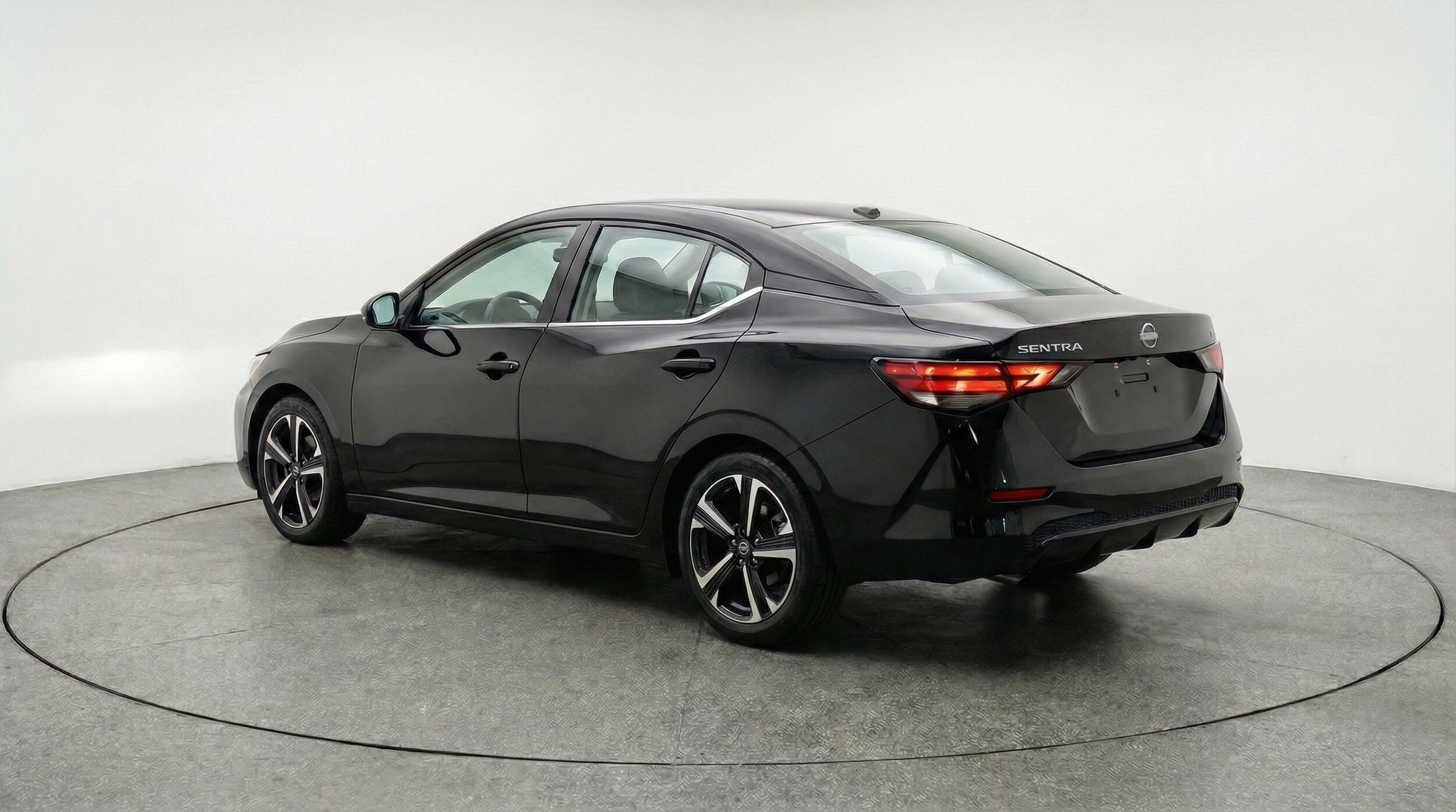 Thumbnail: 2025 Nissan Sentra - 6