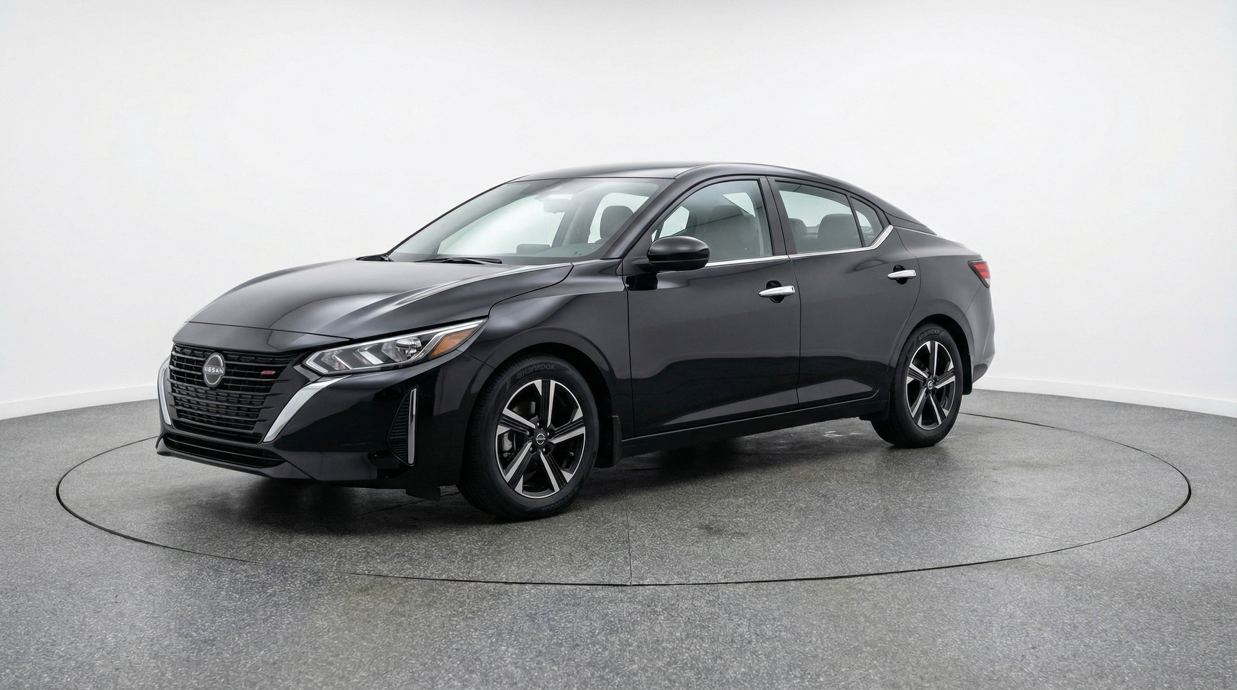 Thumbnail: 2025 Nissan Sentra - 3