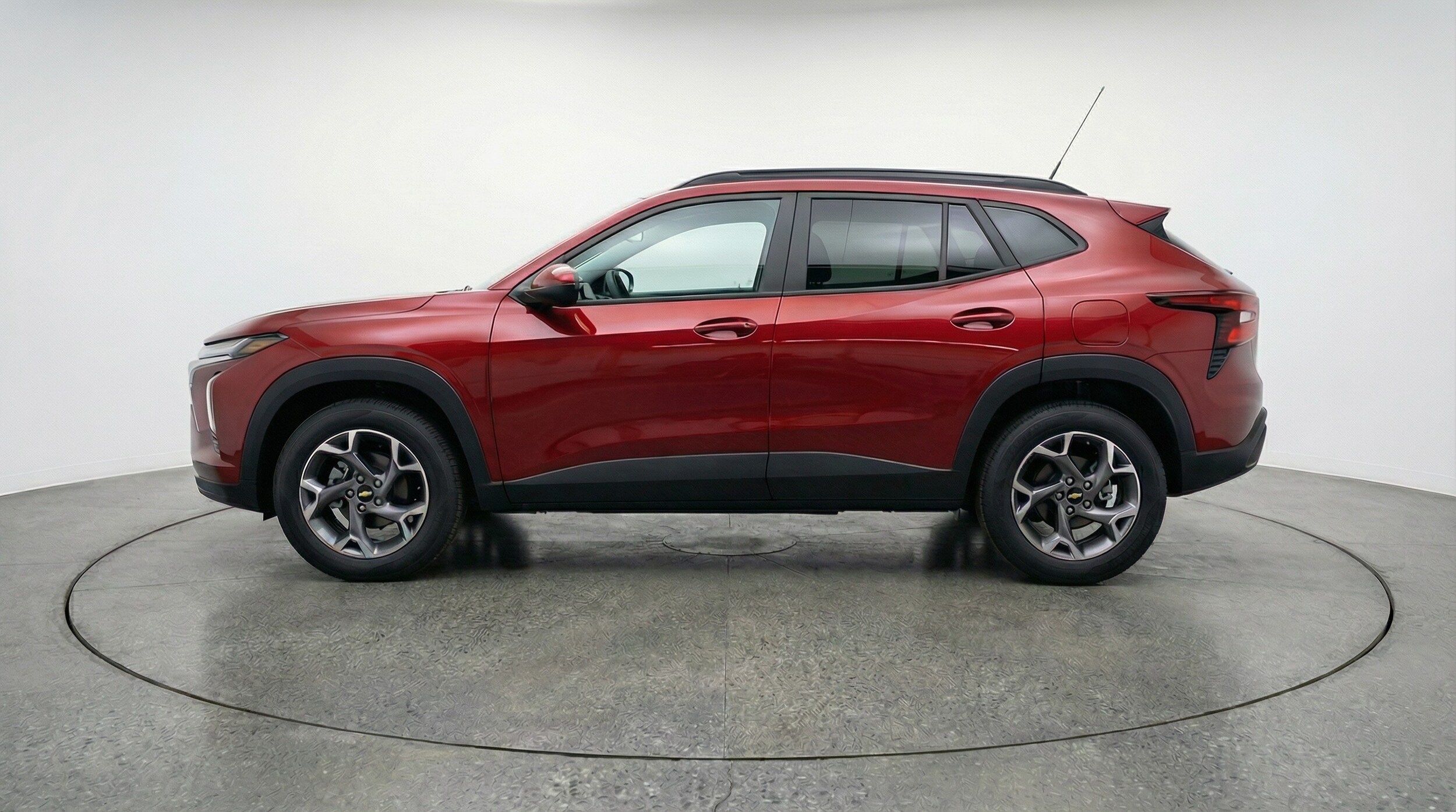 Thumbnail: 2025 Chevrolet Trax - 4