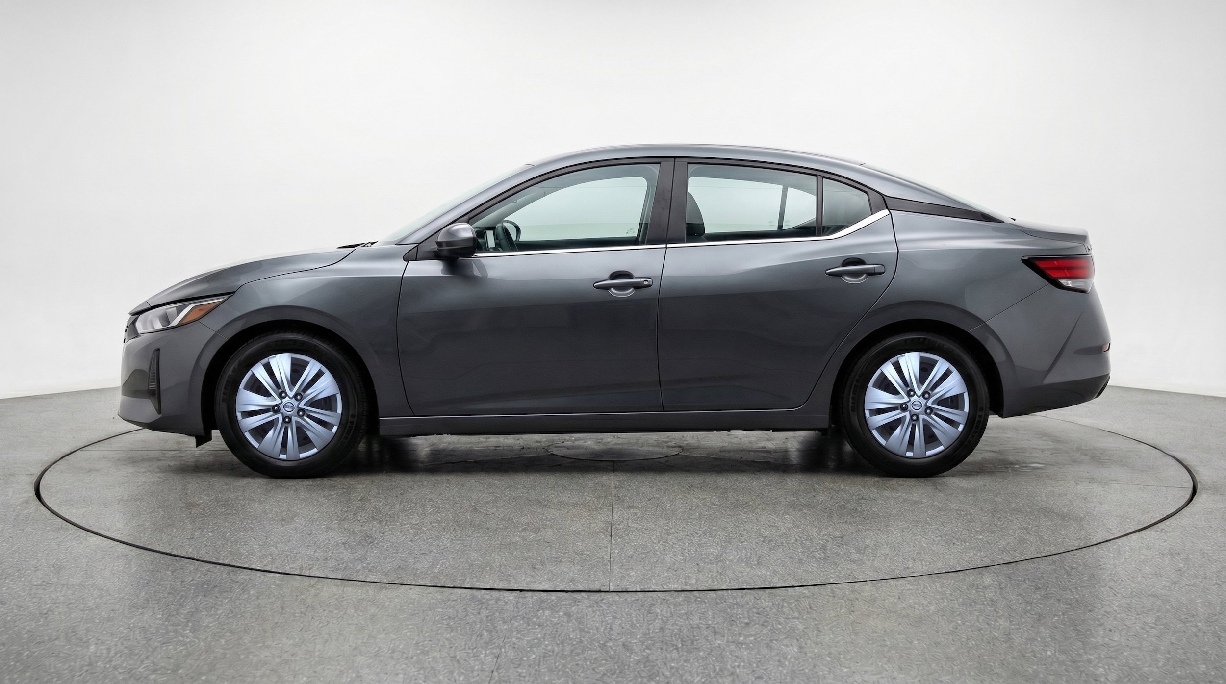 Thumbnail: 2025 Nissan Sentra - 4