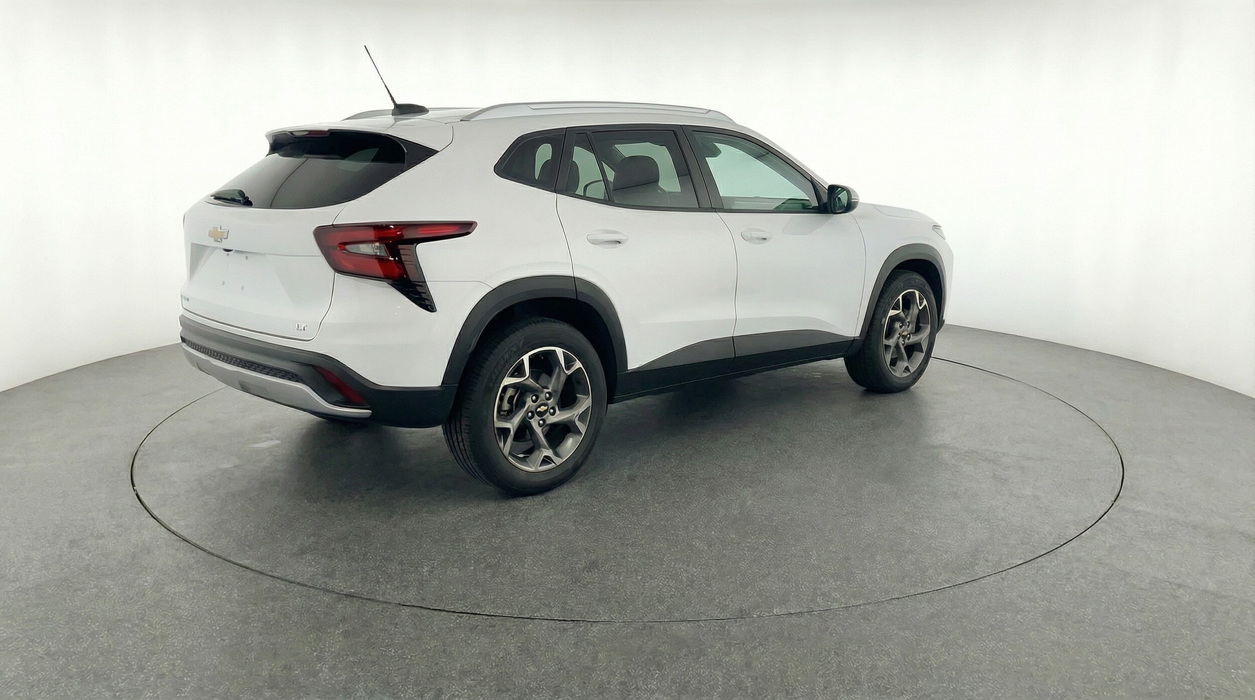 Thumbnail: 2025 Chevrolet Trax - 7