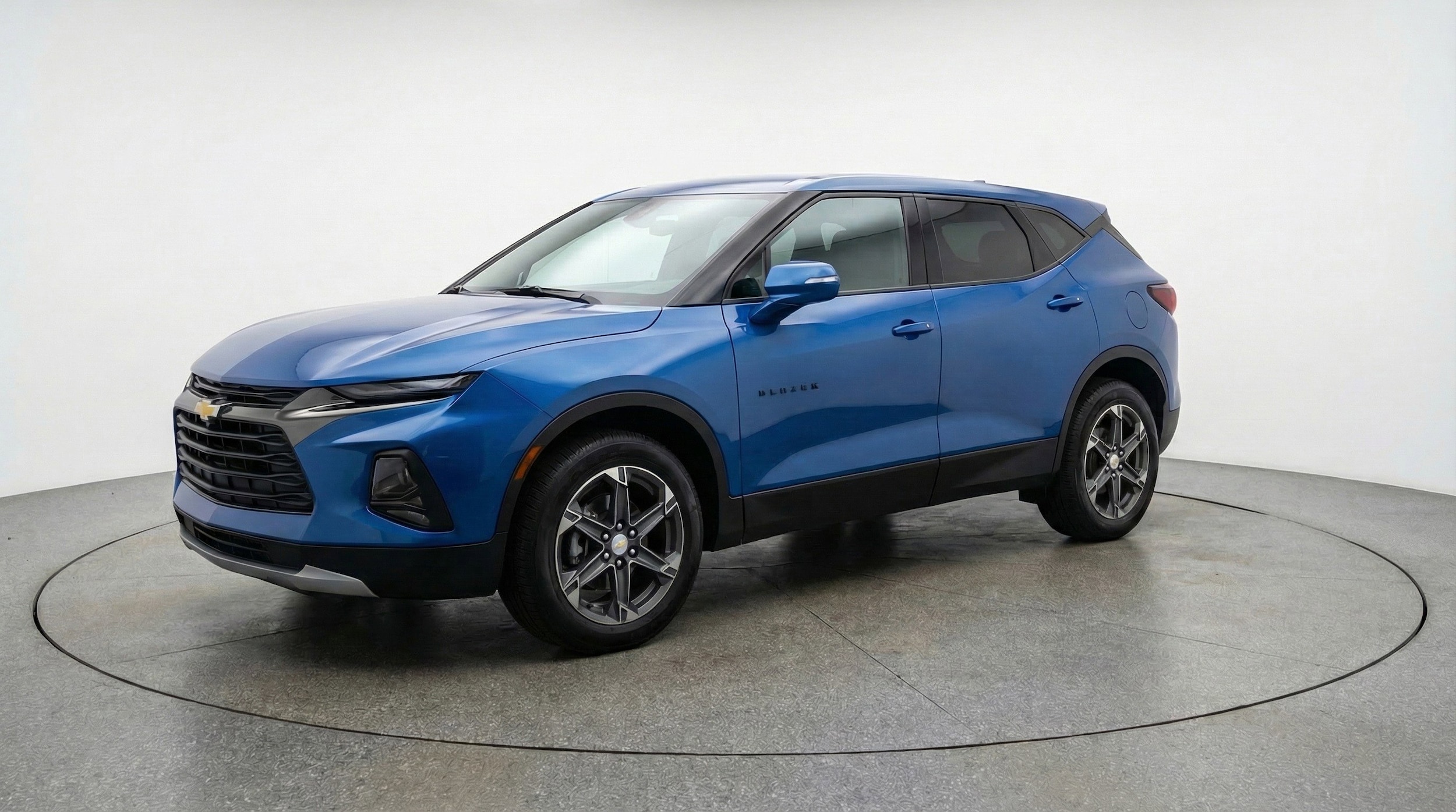 Thumbnail: 2025 Chevrolet Blazer - 3