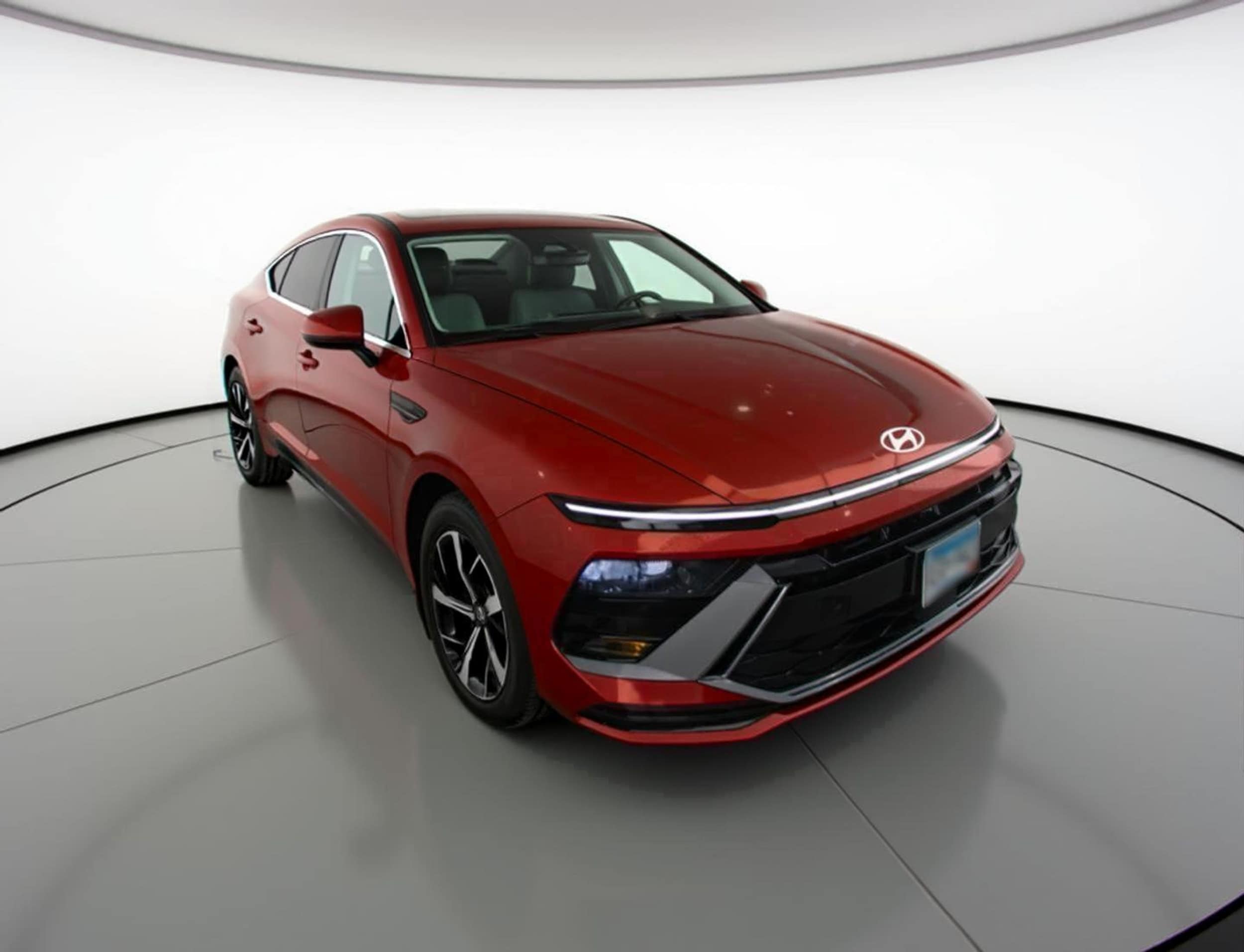 Thumbnail: 2025 Hyundai Sonata - 1