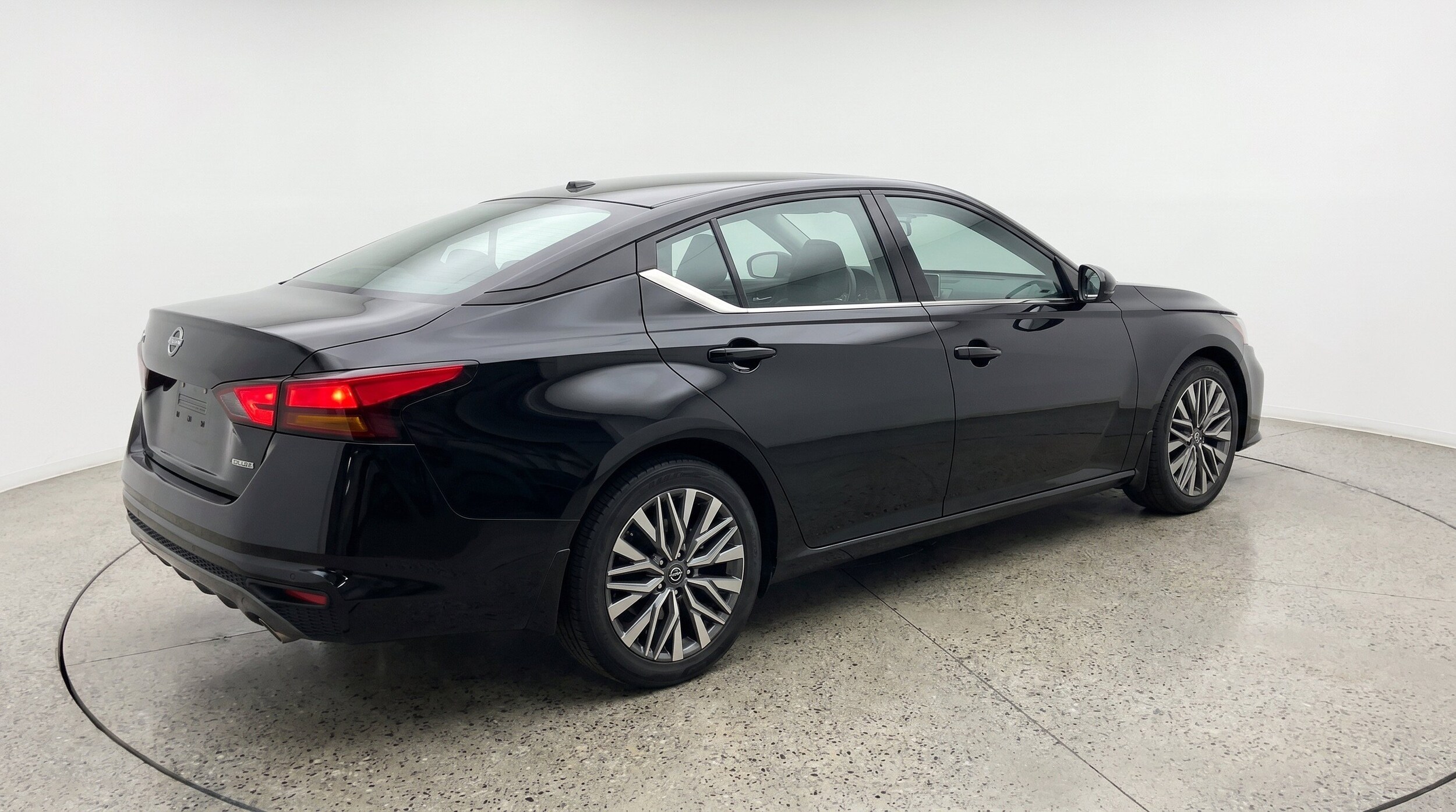 Thumbnail: 2026 Nissan Altima - 9
