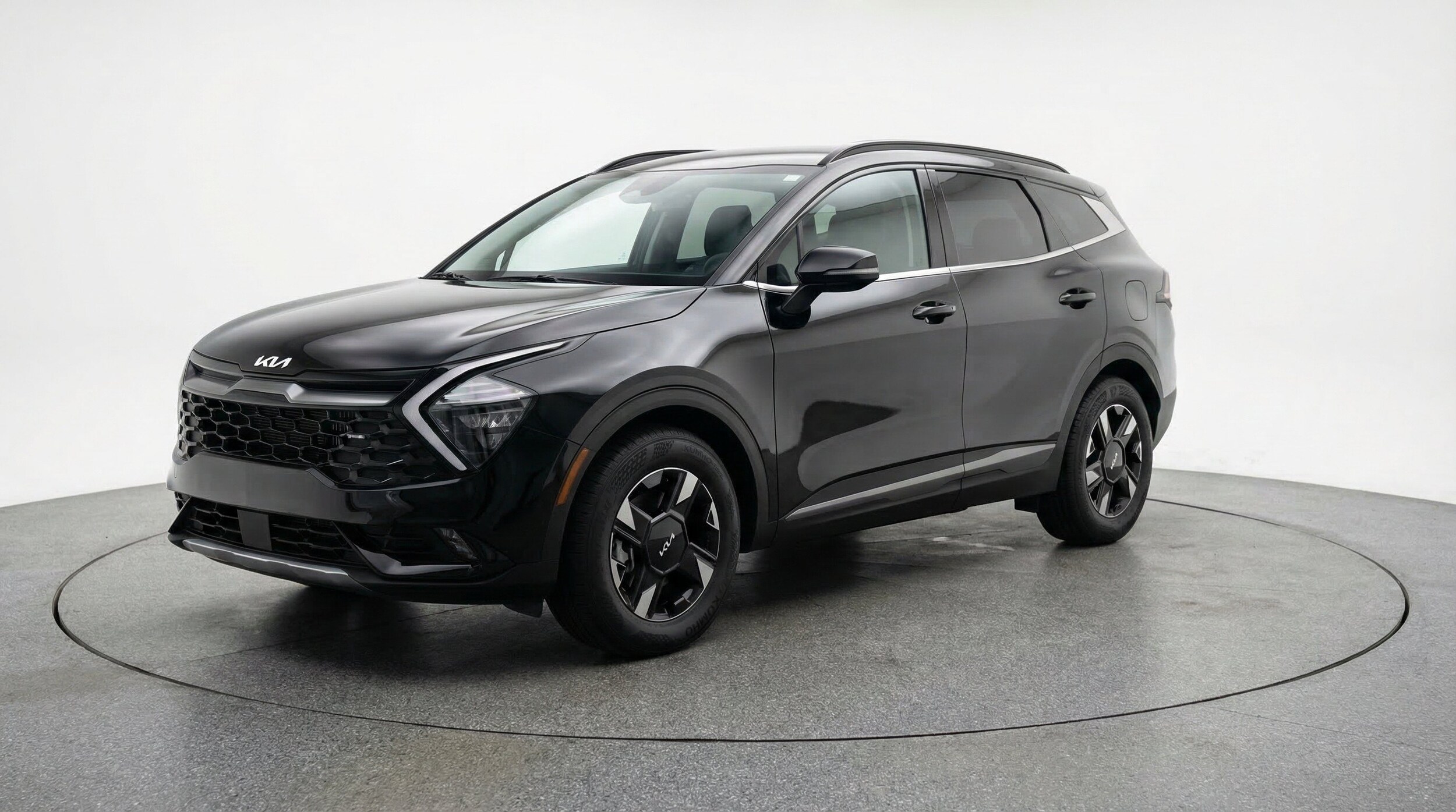 Thumbnail: 2026 Kia Sportage - 3