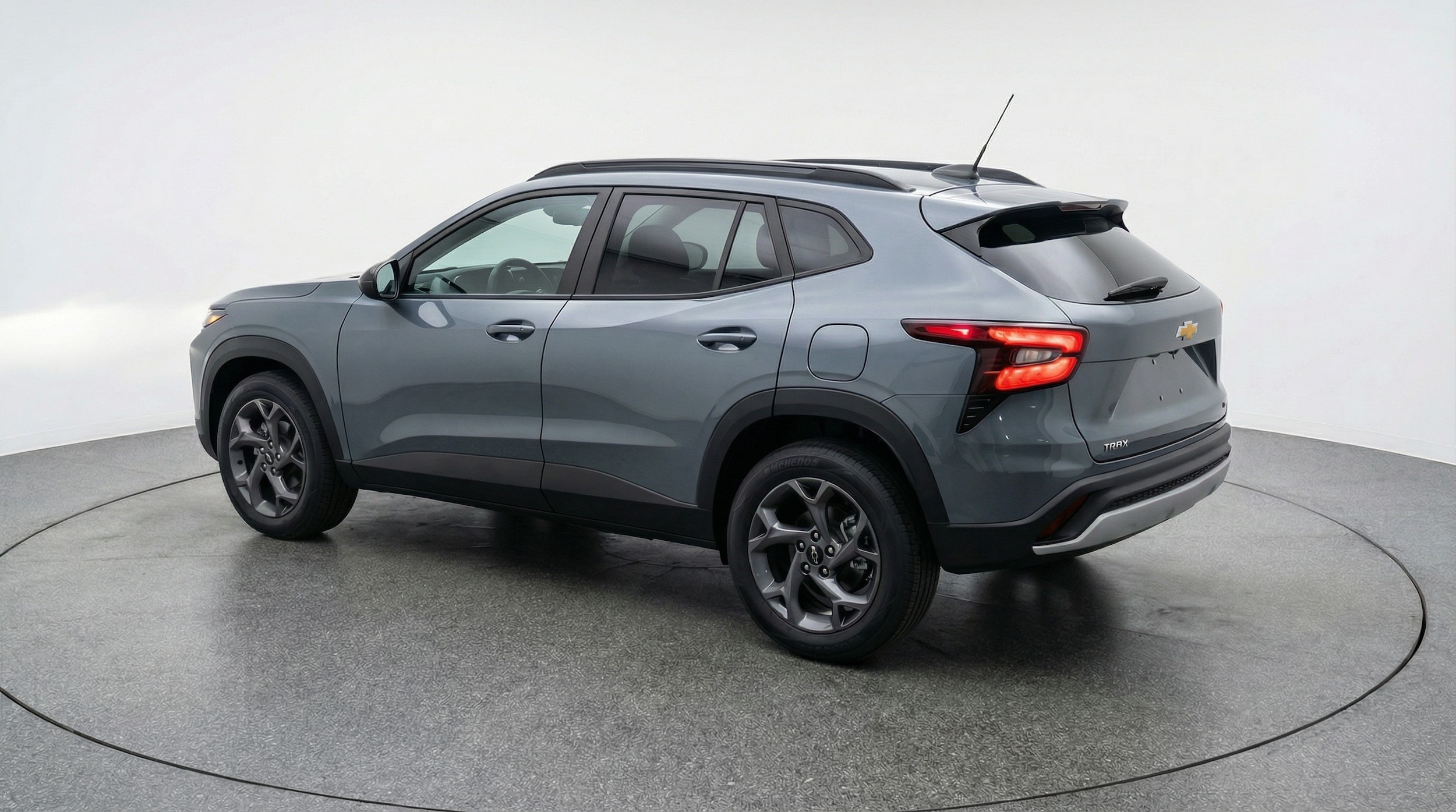 Thumbnail: 2025 Chevrolet Trax - 5