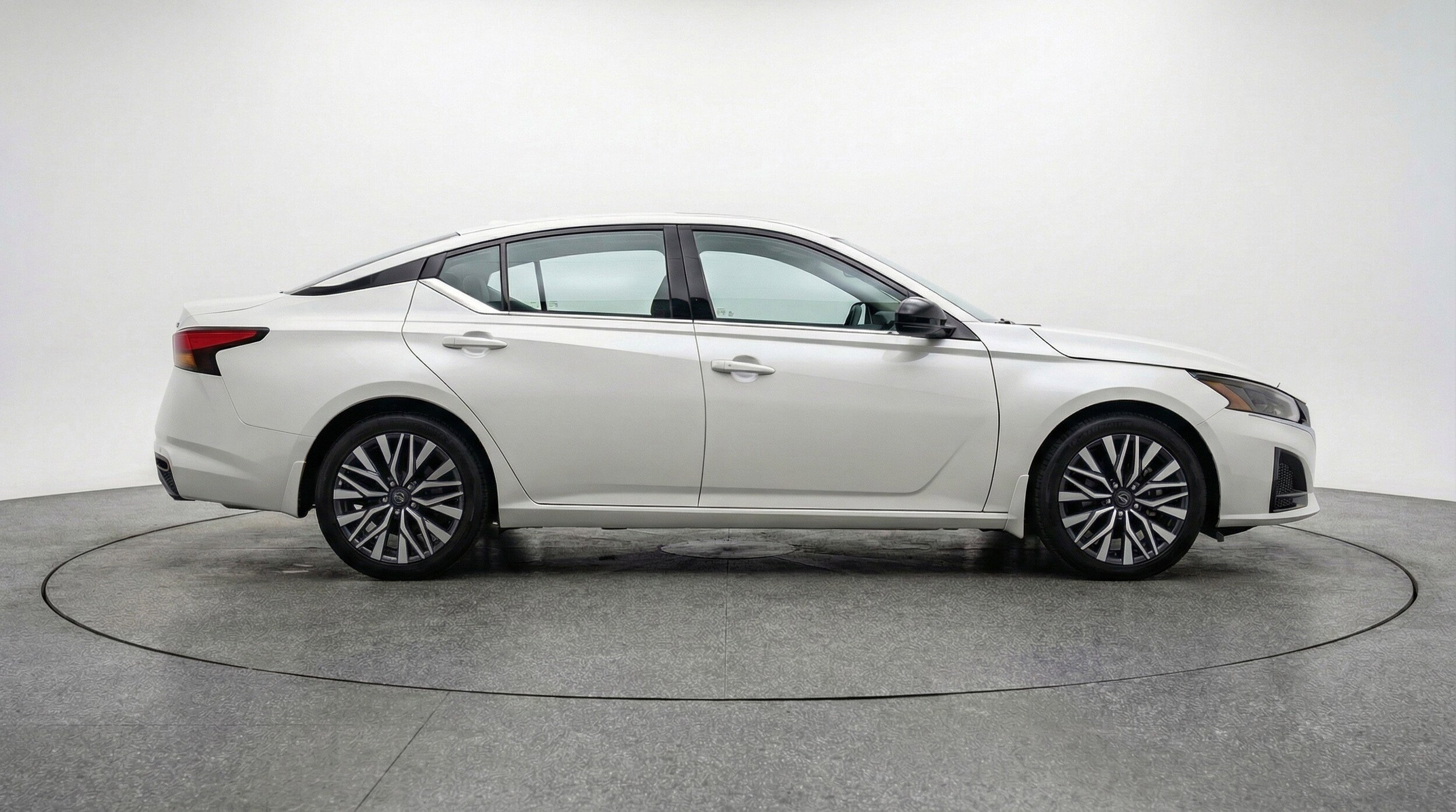Thumbnail: 2025 Nissan Altima - 11