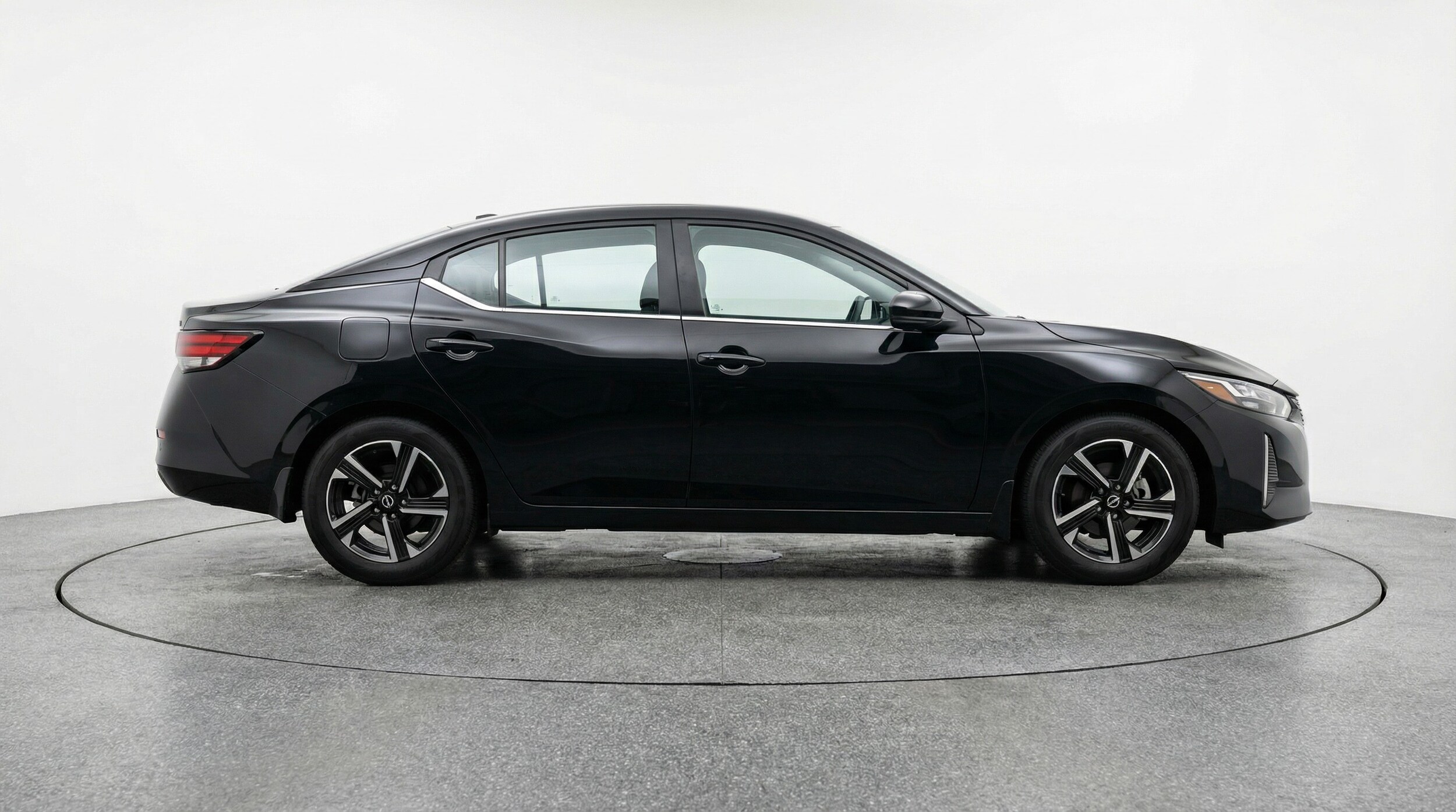 Thumbnail: 2025 Nissan Sentra - 8