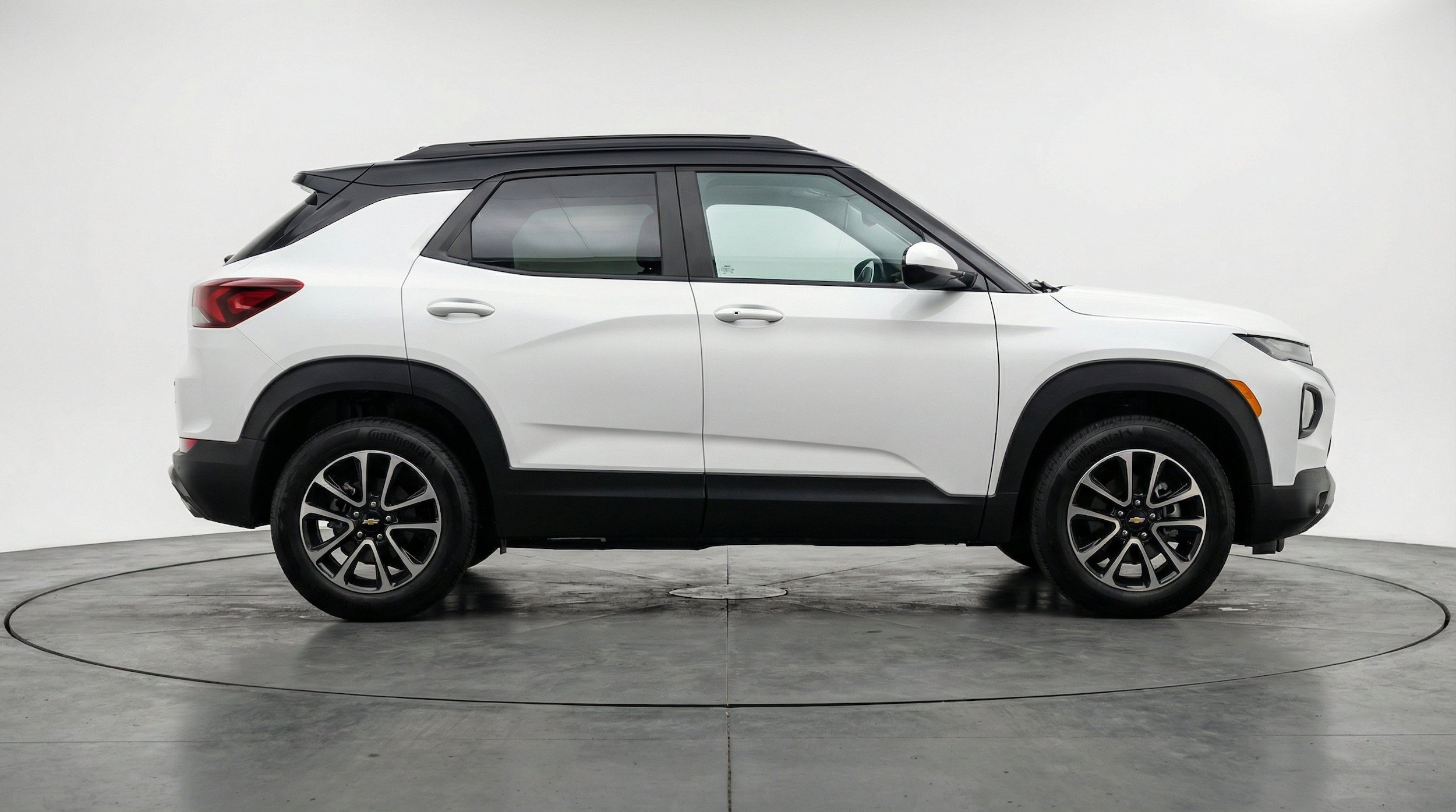 Thumbnail: 2025 Chevrolet TrailBlazer - 11