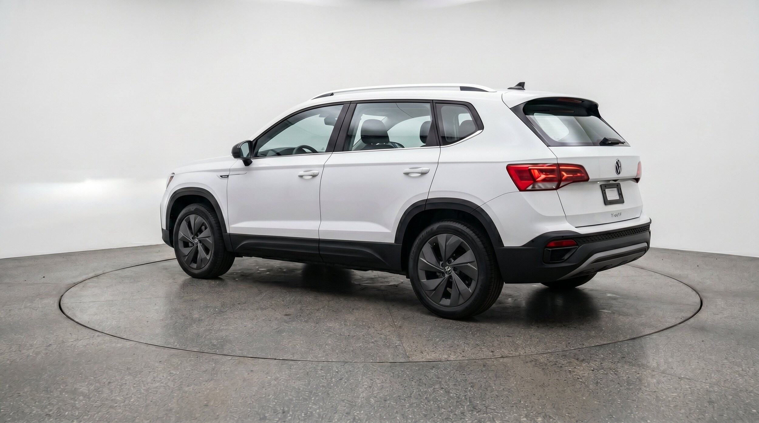 Thumbnail: 2026 Volkswagen Taos - 6
