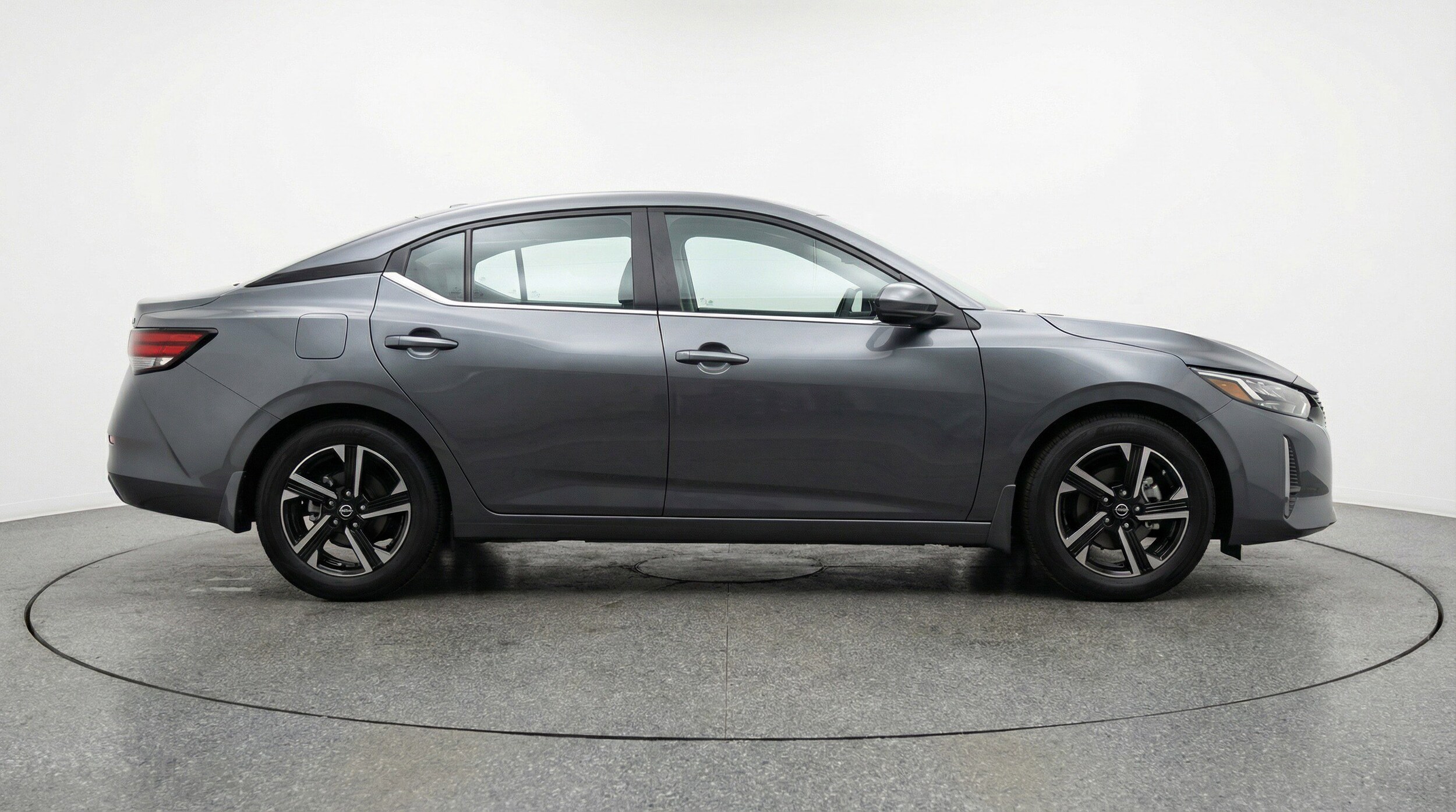 Thumbnail: 2025 Nissan Sentra - 11