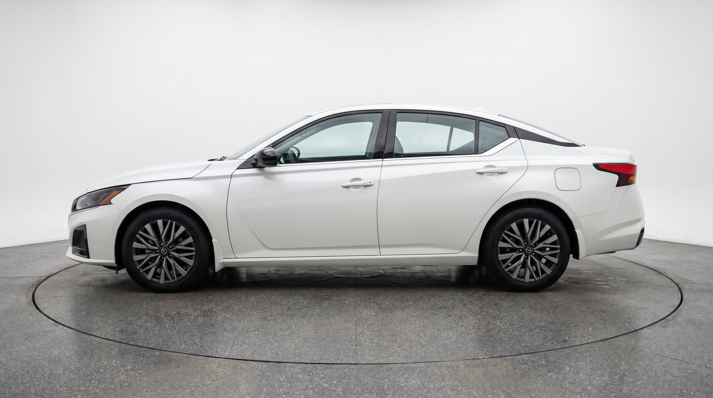 Thumbnail: 2026 Nissan Altima - 5