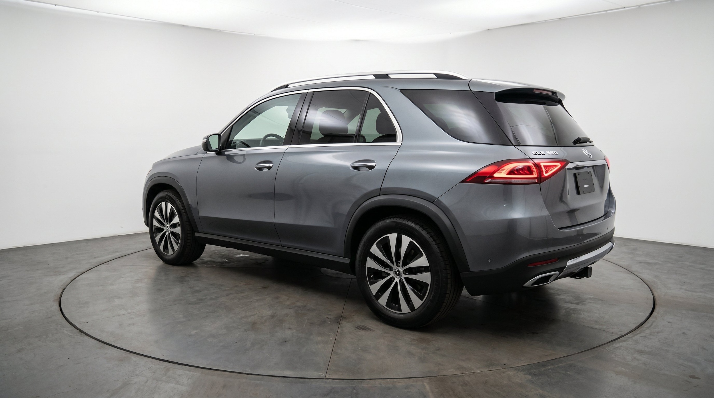 Thumbnail: 2026 Mercedes-Benz GLE - 6