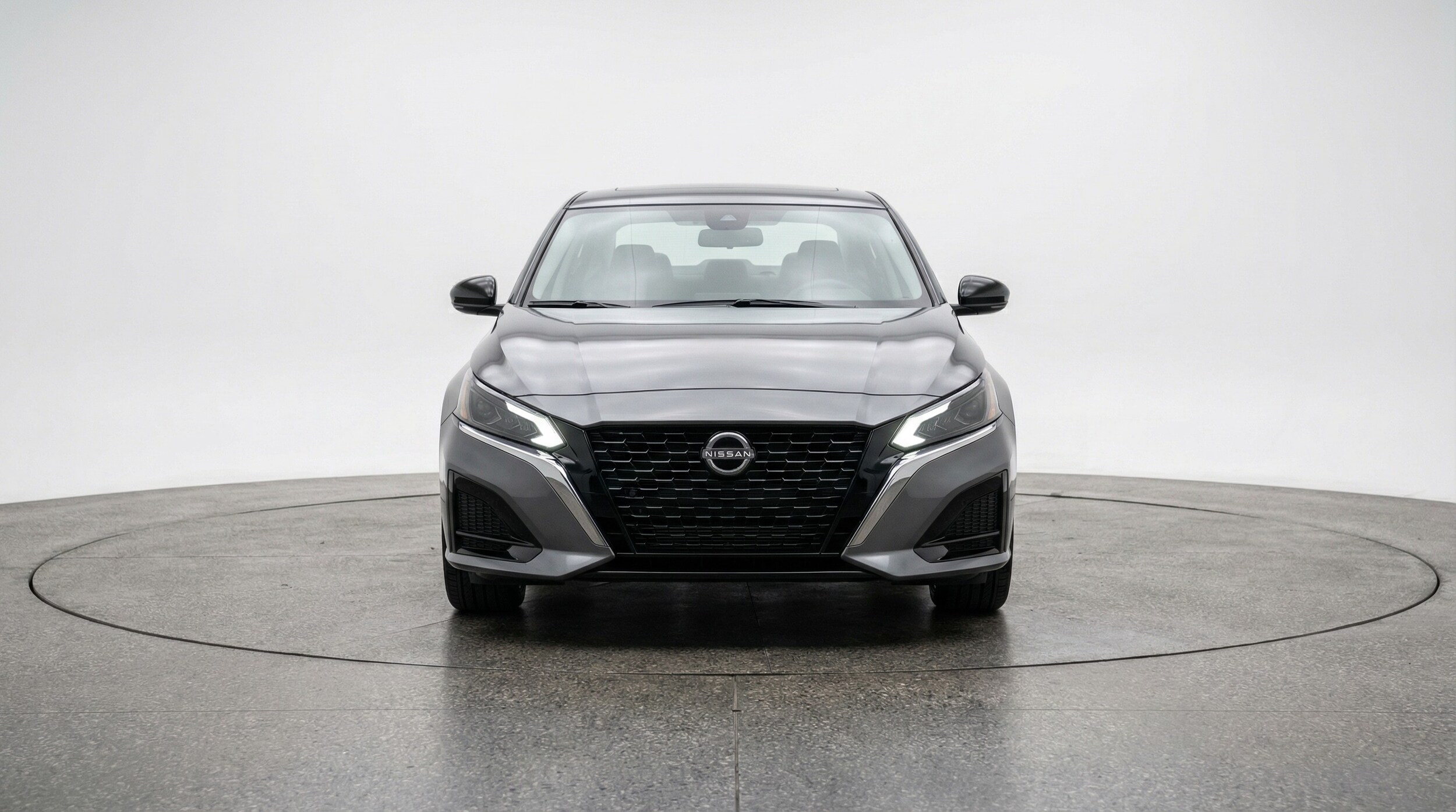 Thumbnail: 2025 Nissan Altima - 2