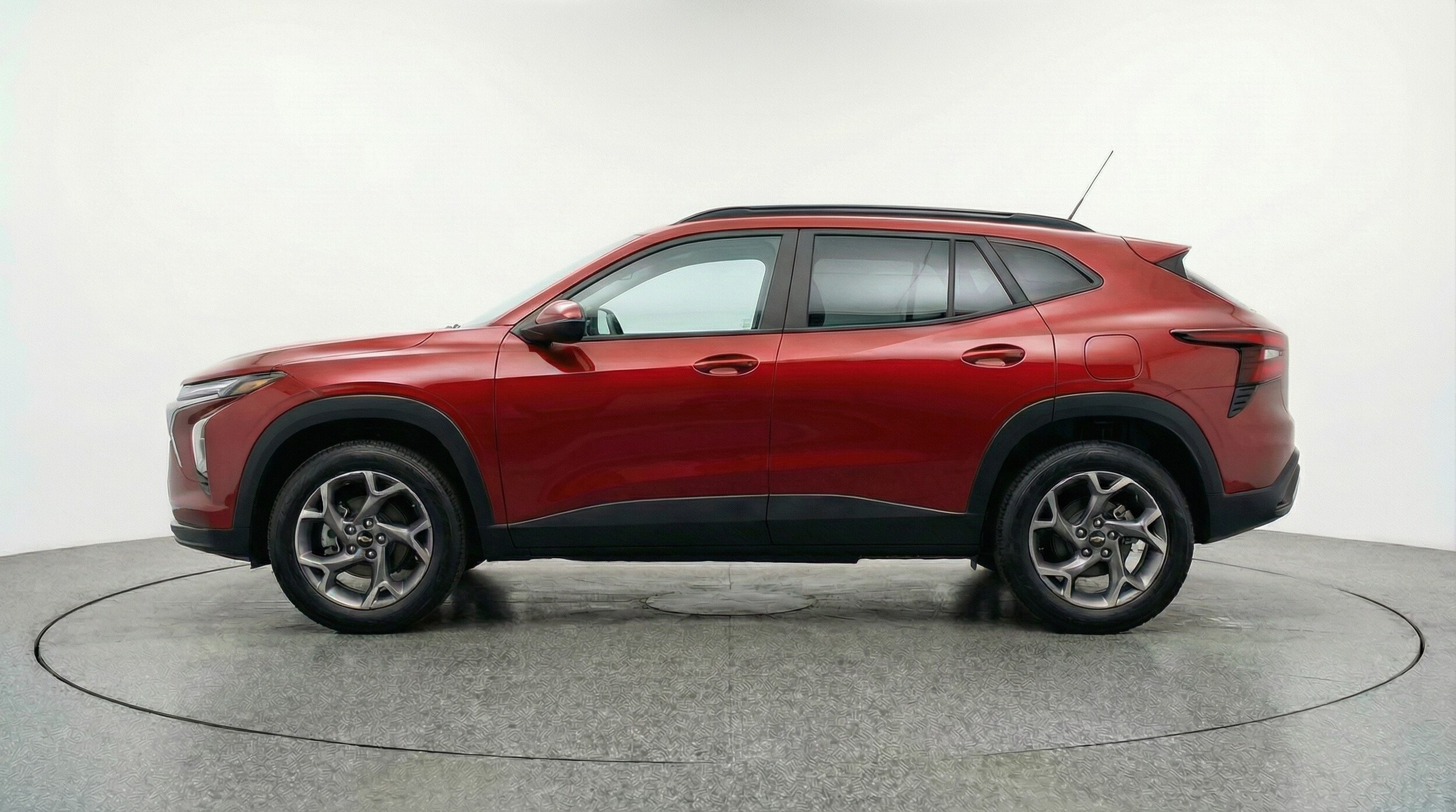 Thumbnail: 2025 Chevrolet Trax - 4
