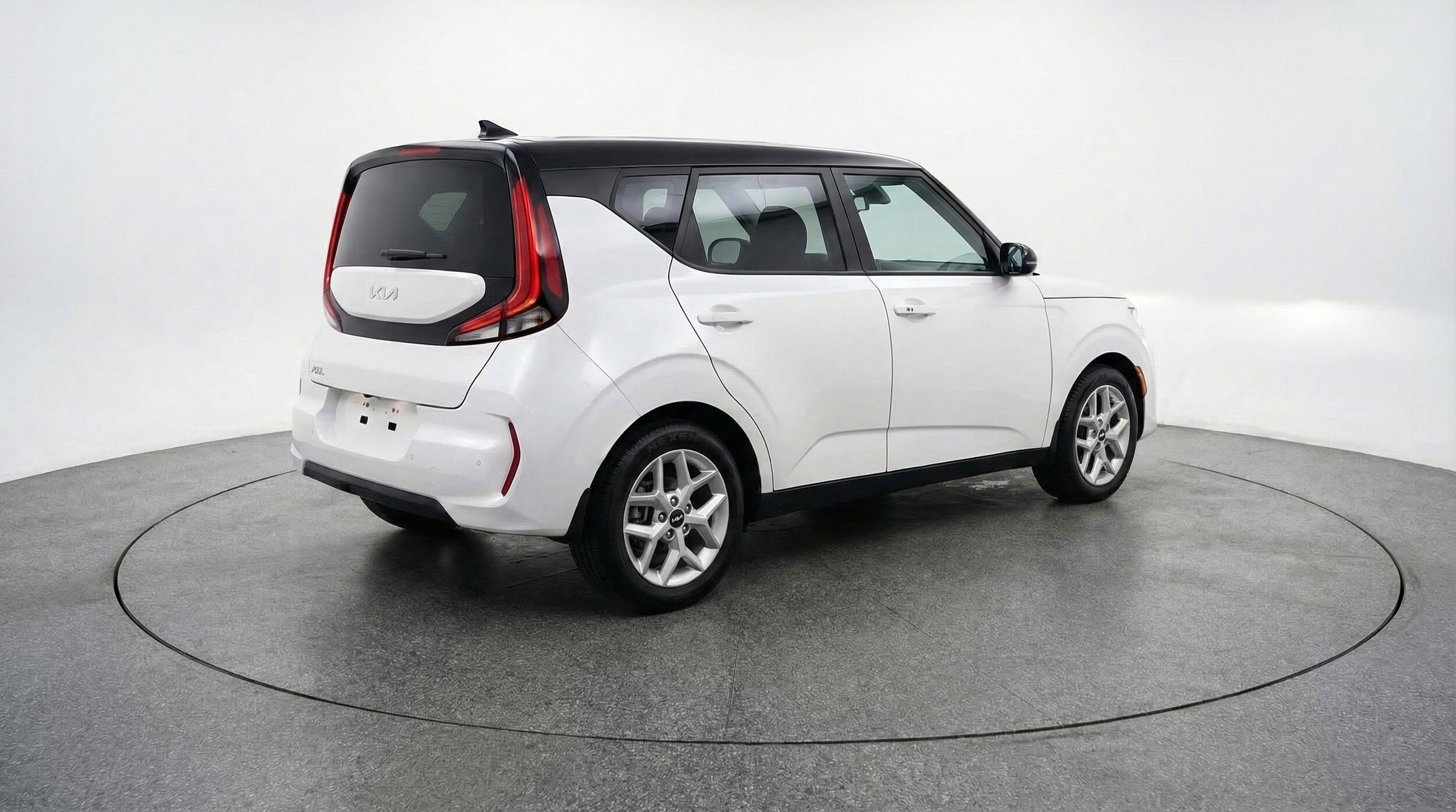 Thumbnail: 2025 Kia Soul - 9