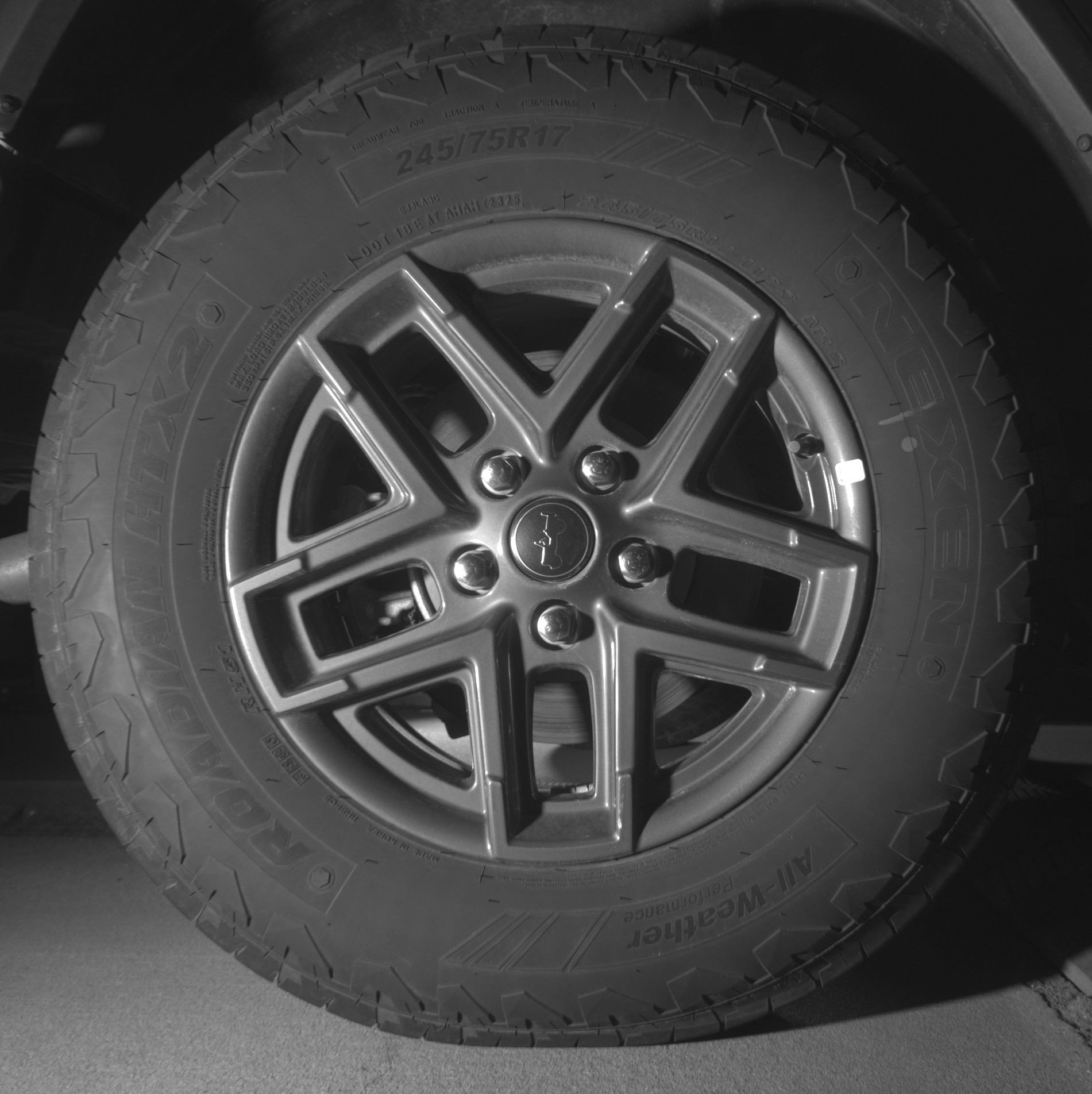 Thumbnail: 2025 Jeep Wrangler - 15