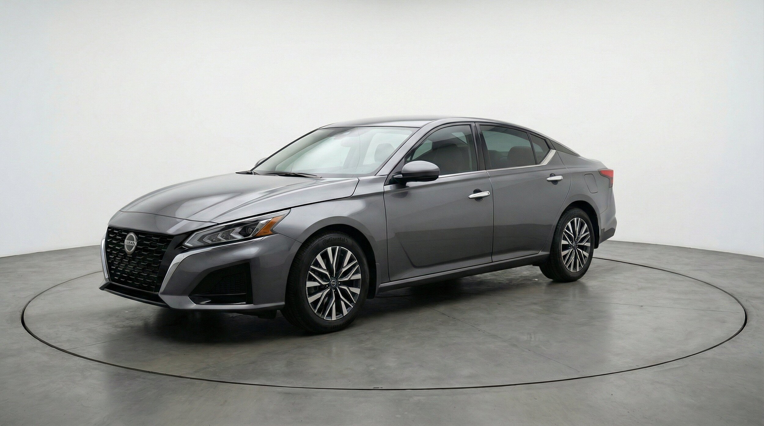 Thumbnail: 2025 Nissan Altima - 3