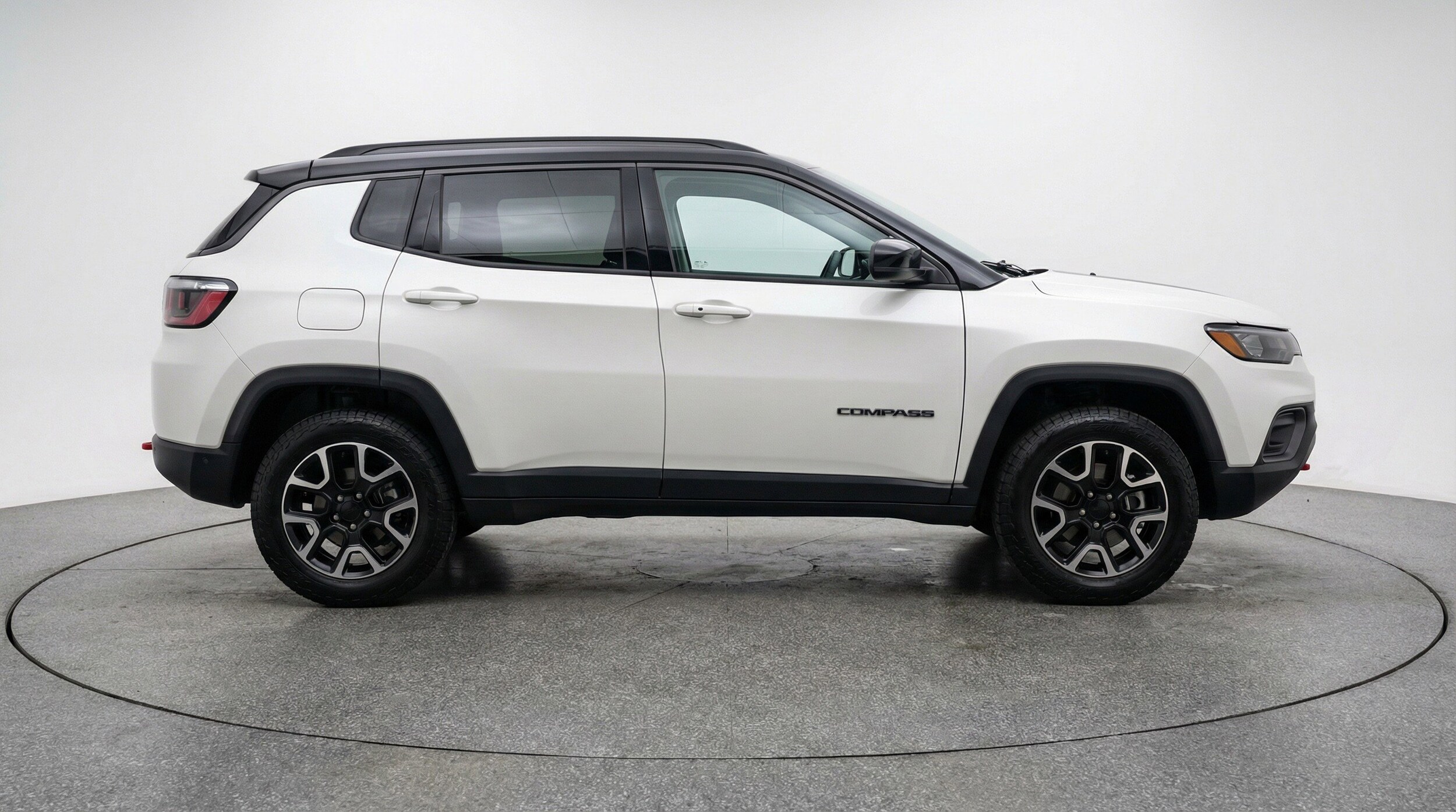 Thumbnail: 2025 Jeep Compass - 11