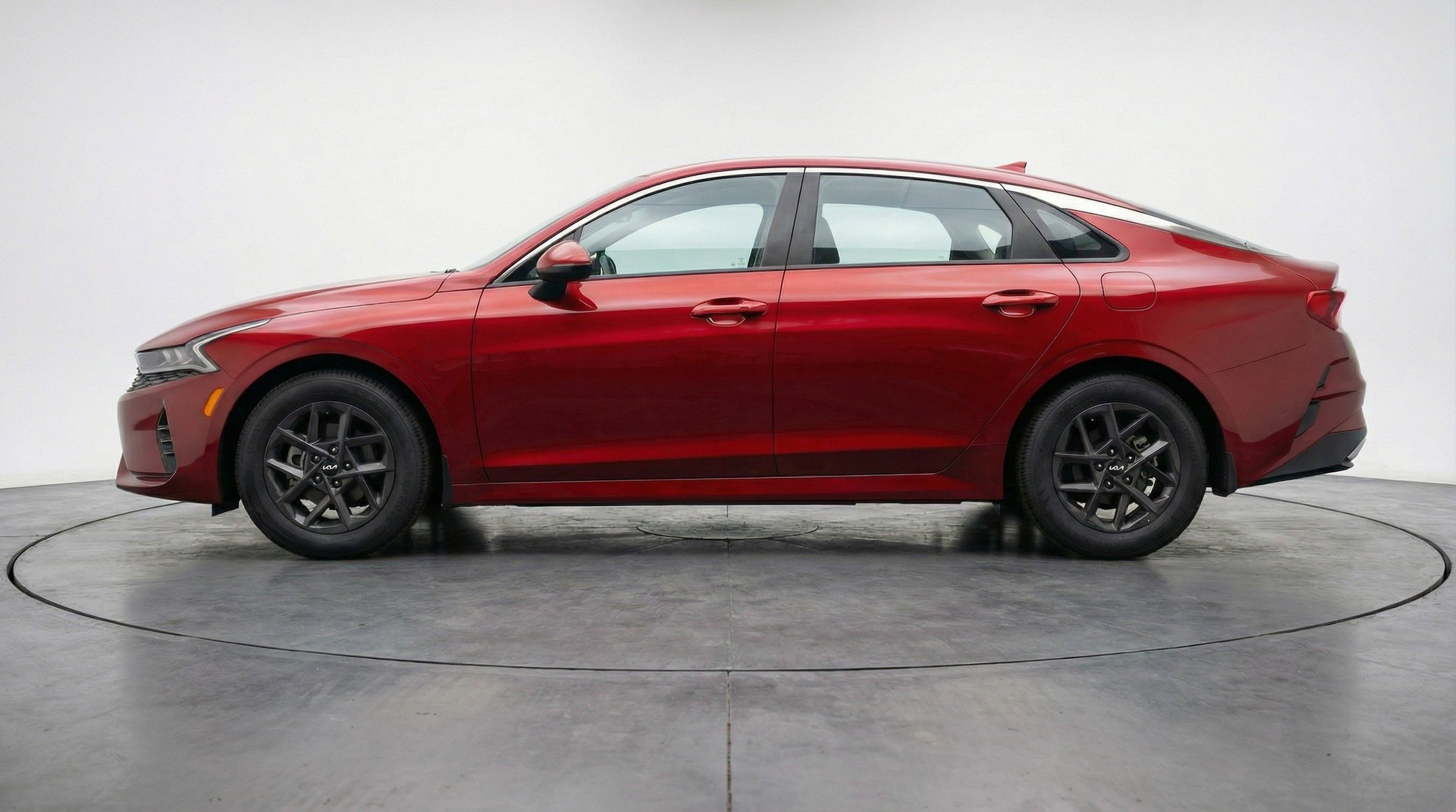 Thumbnail: 2025 Kia K5 - 5