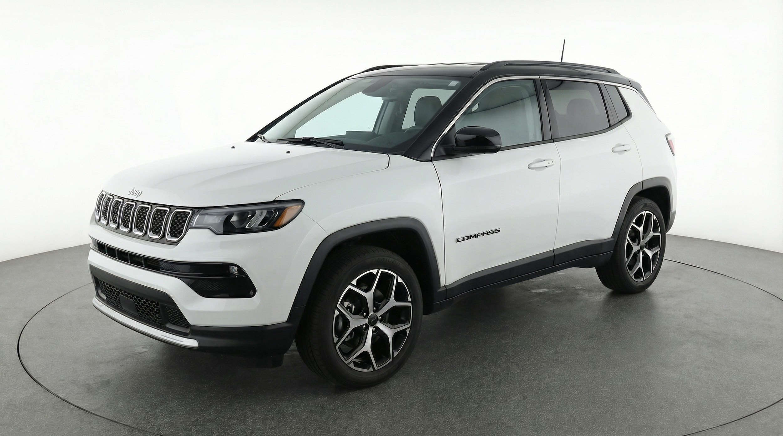 Thumbnail: 2025 Jeep Compass - 3