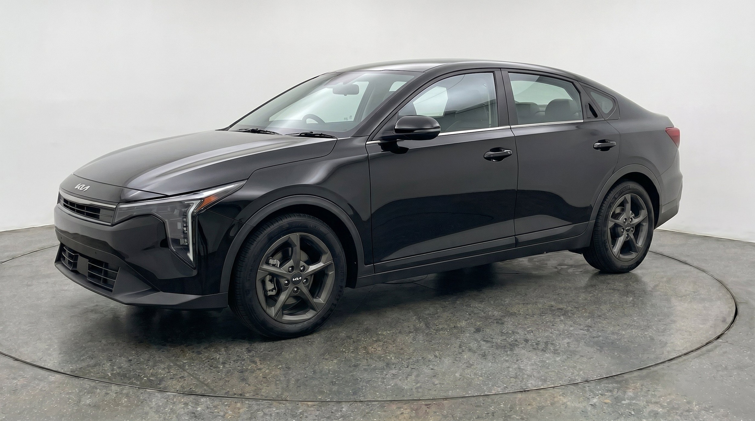 Thumbnail: 2026 Kia K4 - 3