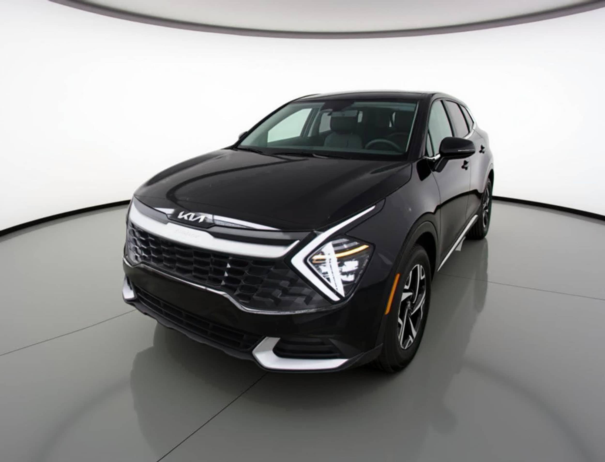 Thumbnail: 2025 Kia Sportage - 3