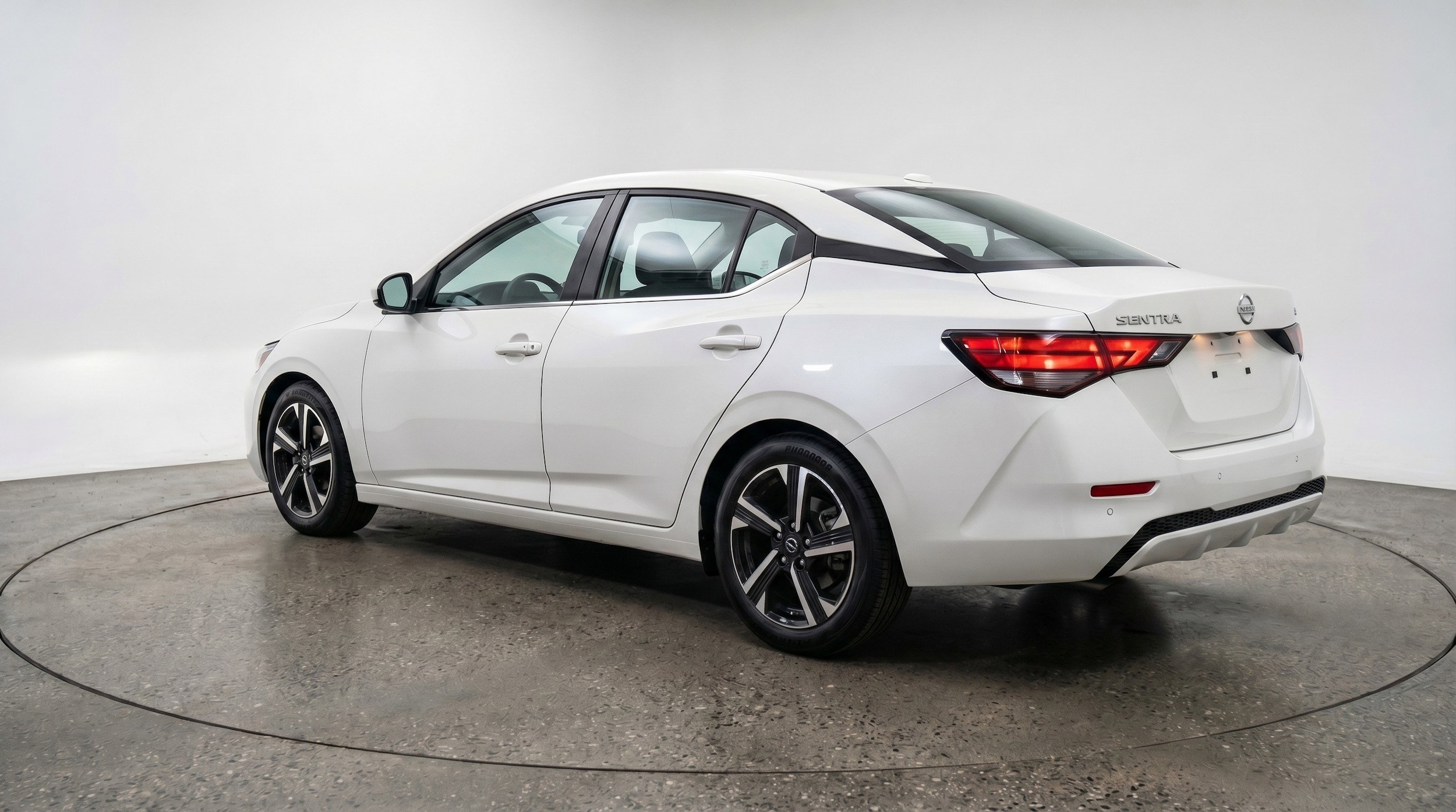 Thumbnail: 2025 Nissan Sentra - 6