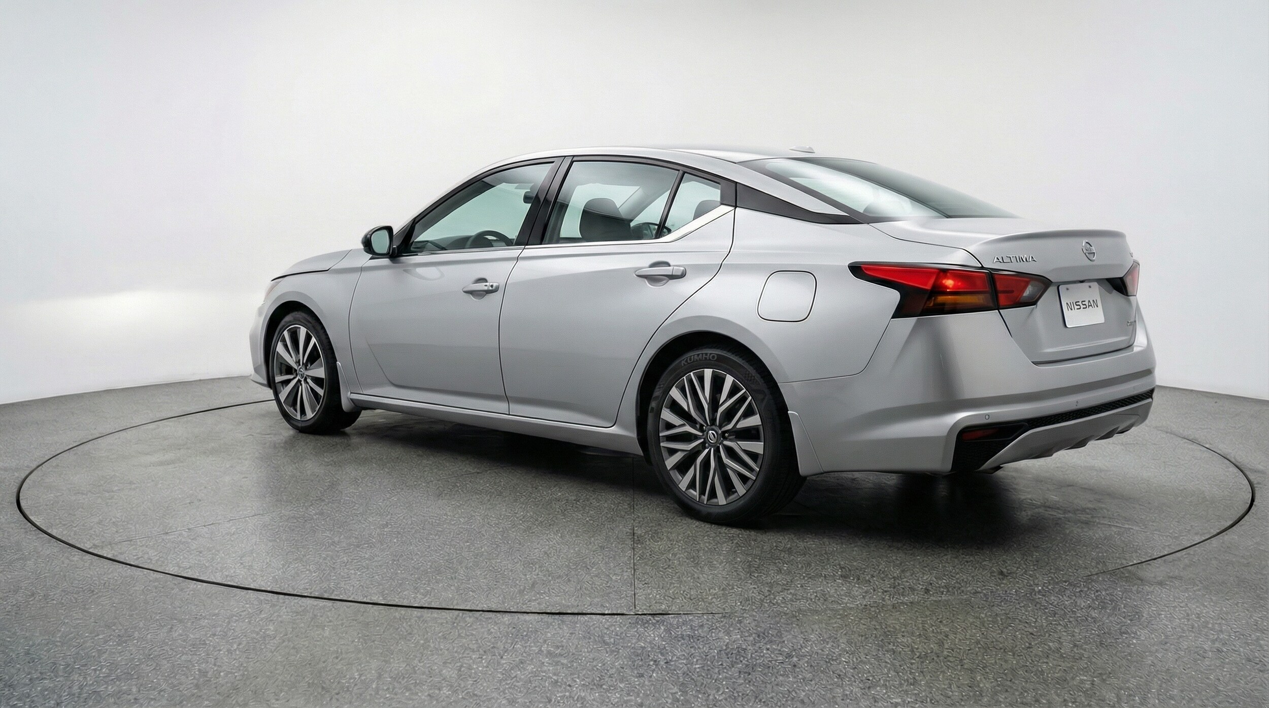 Thumbnail: 2025 Nissan Altima - 5