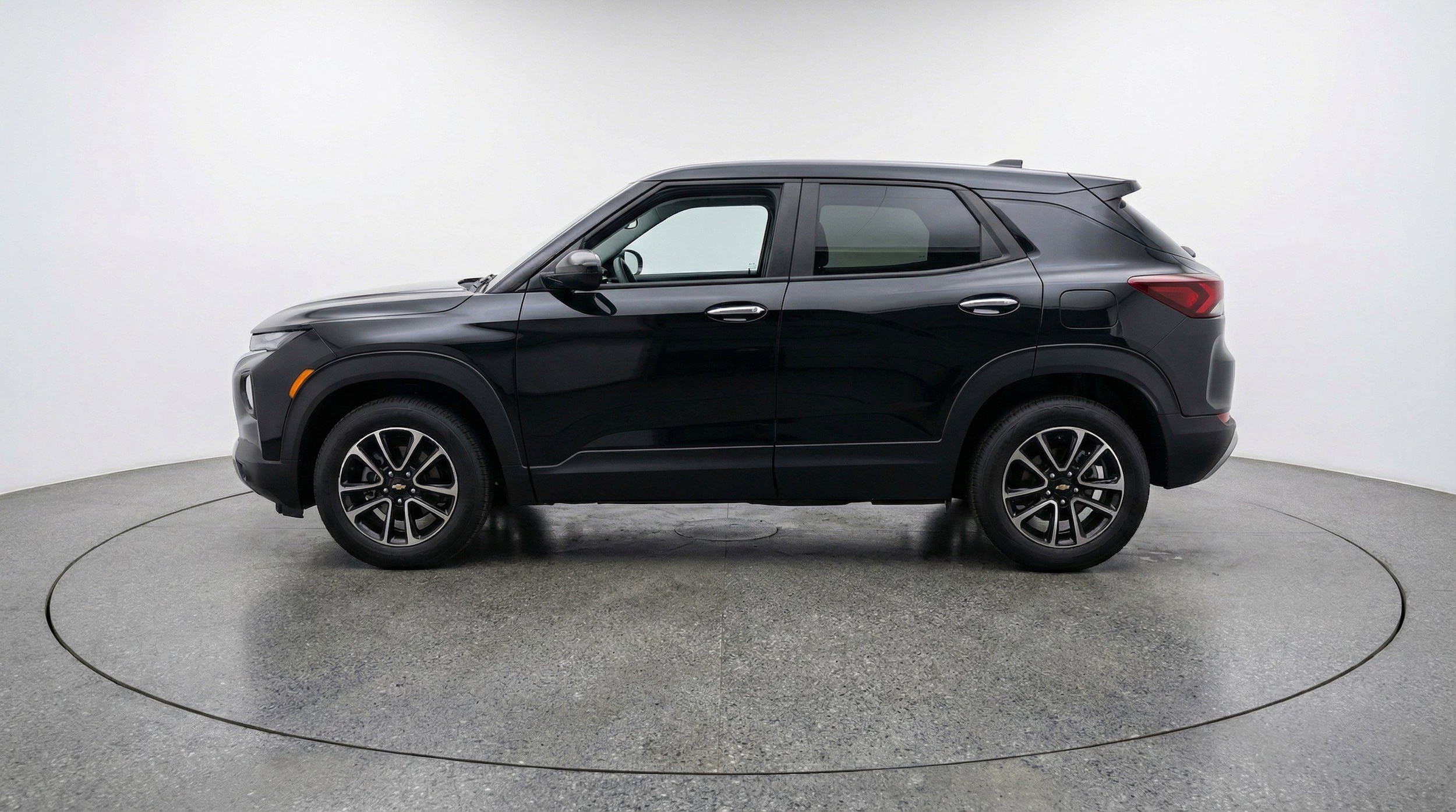 Thumbnail: 2025 Chevrolet TrailBlazer - 5